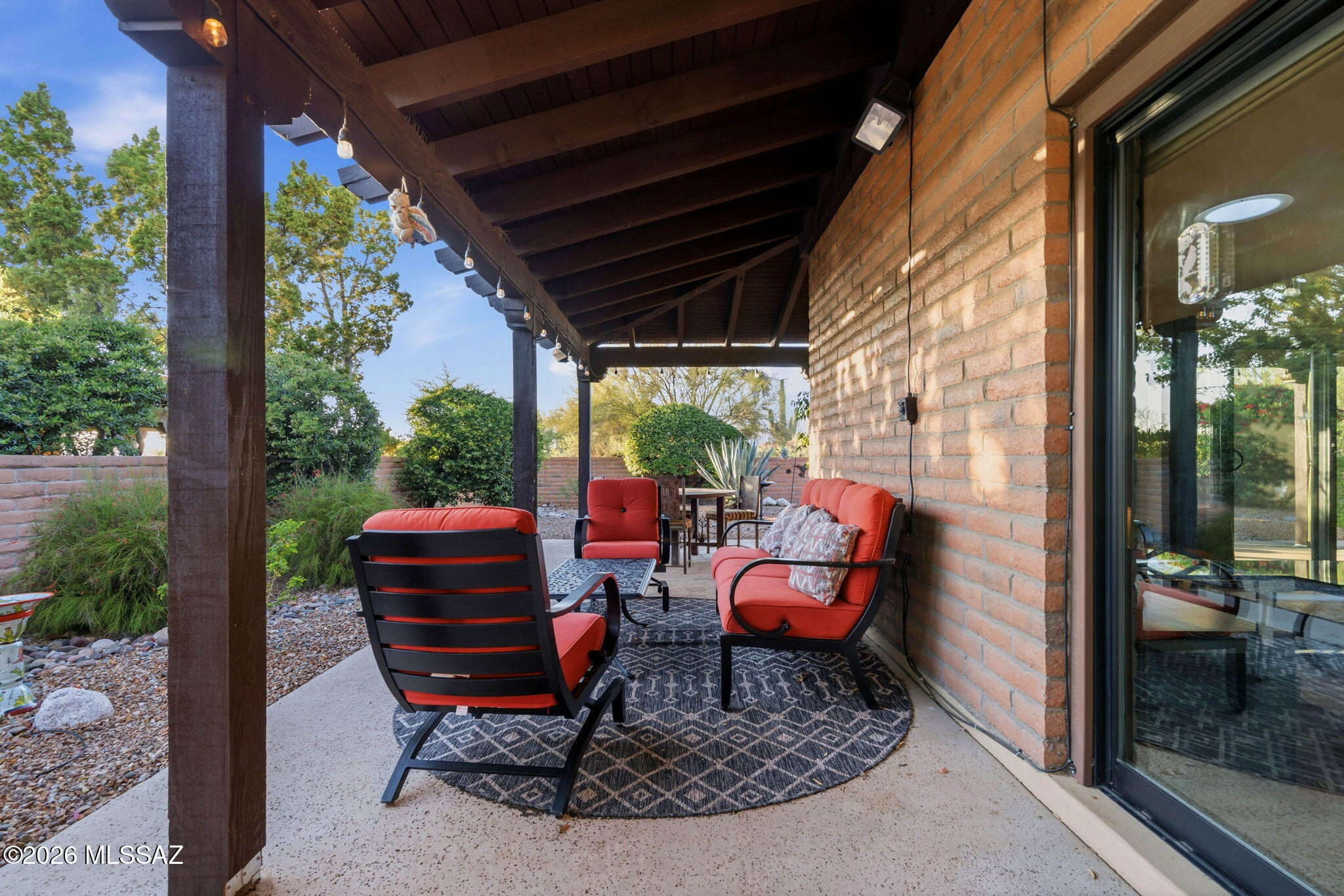 La Cholla Hills(1-313) - Residential