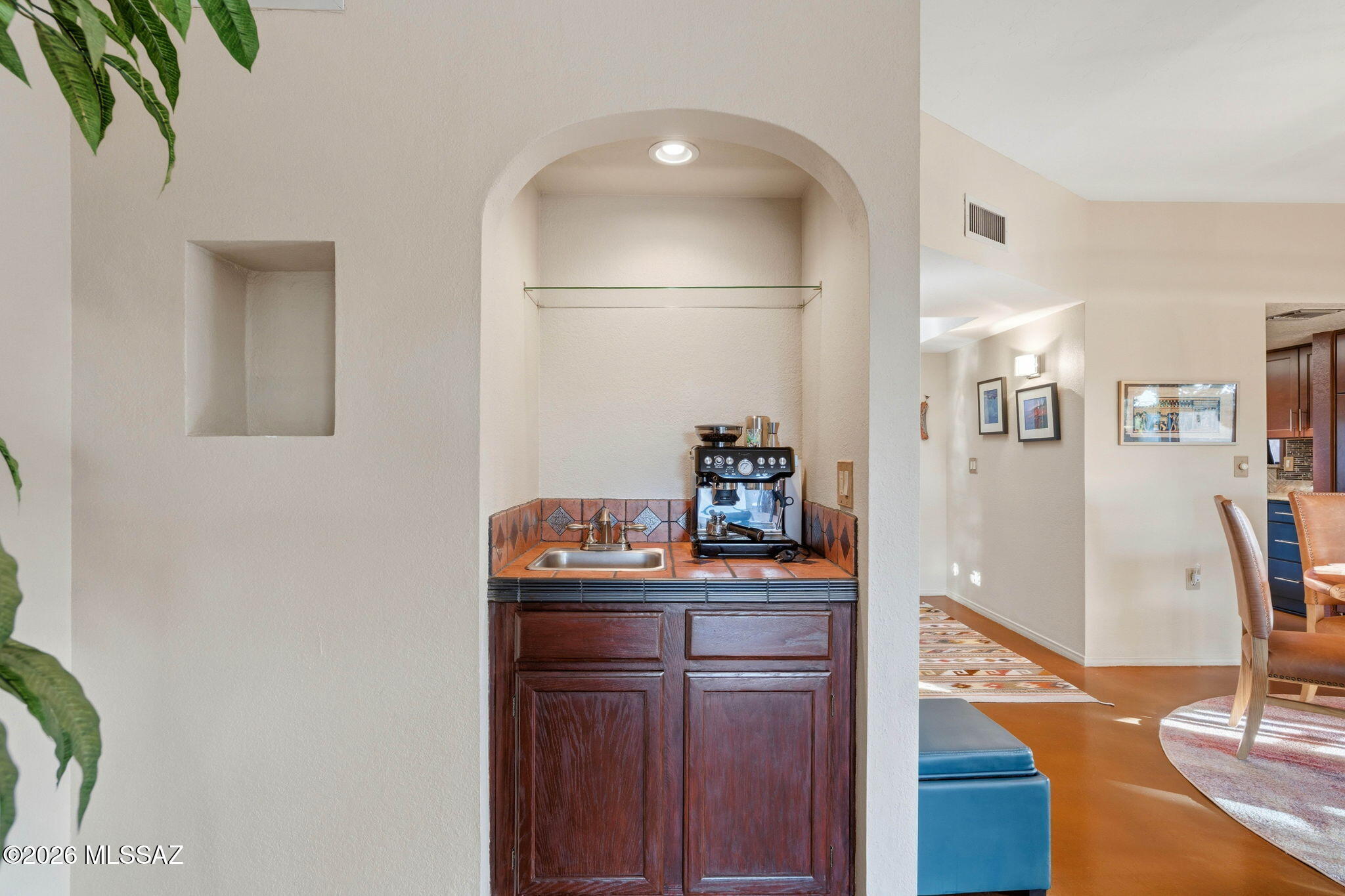 La Cholla Hills(1-313) - Residential