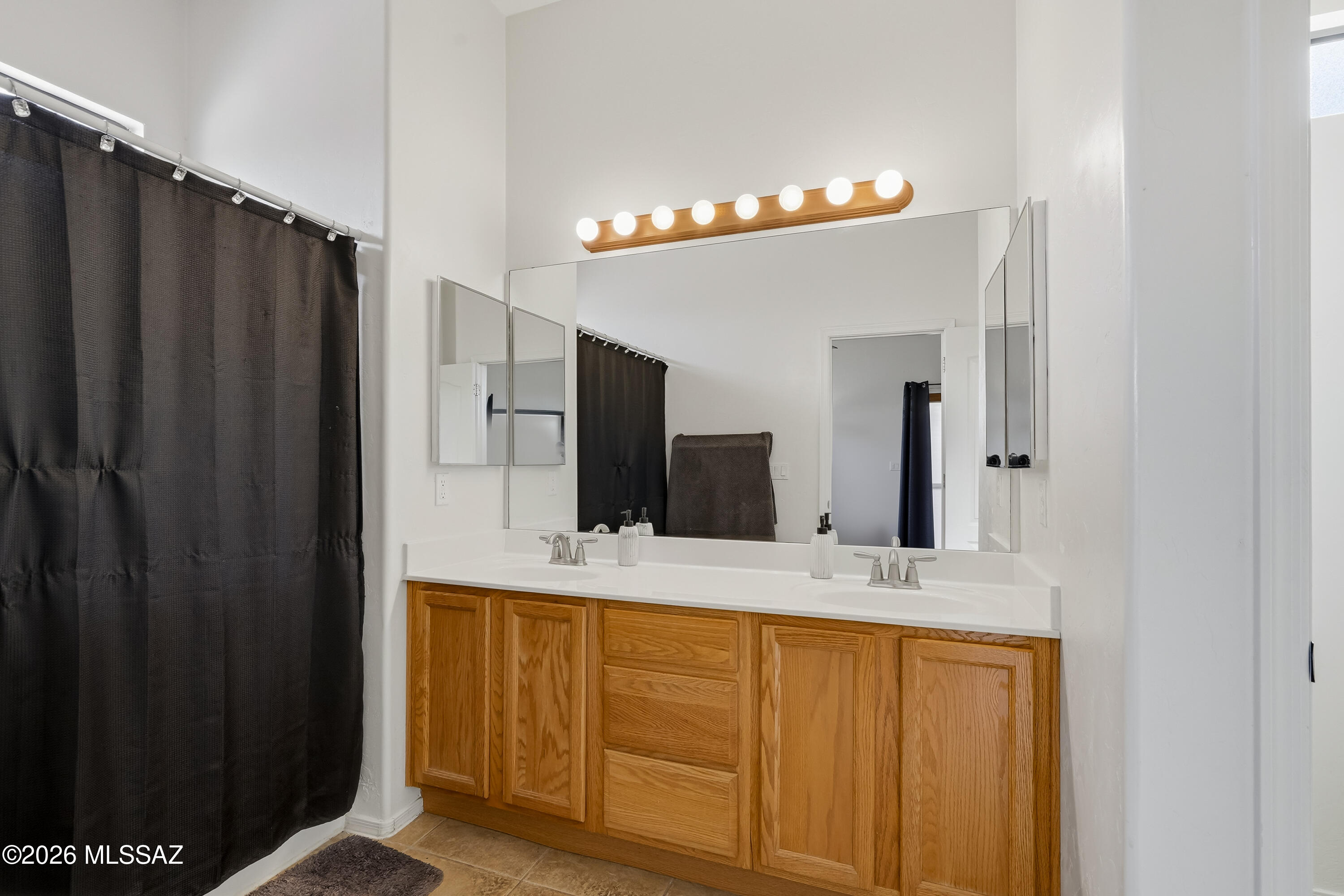 Casitas De Anza - Residential
