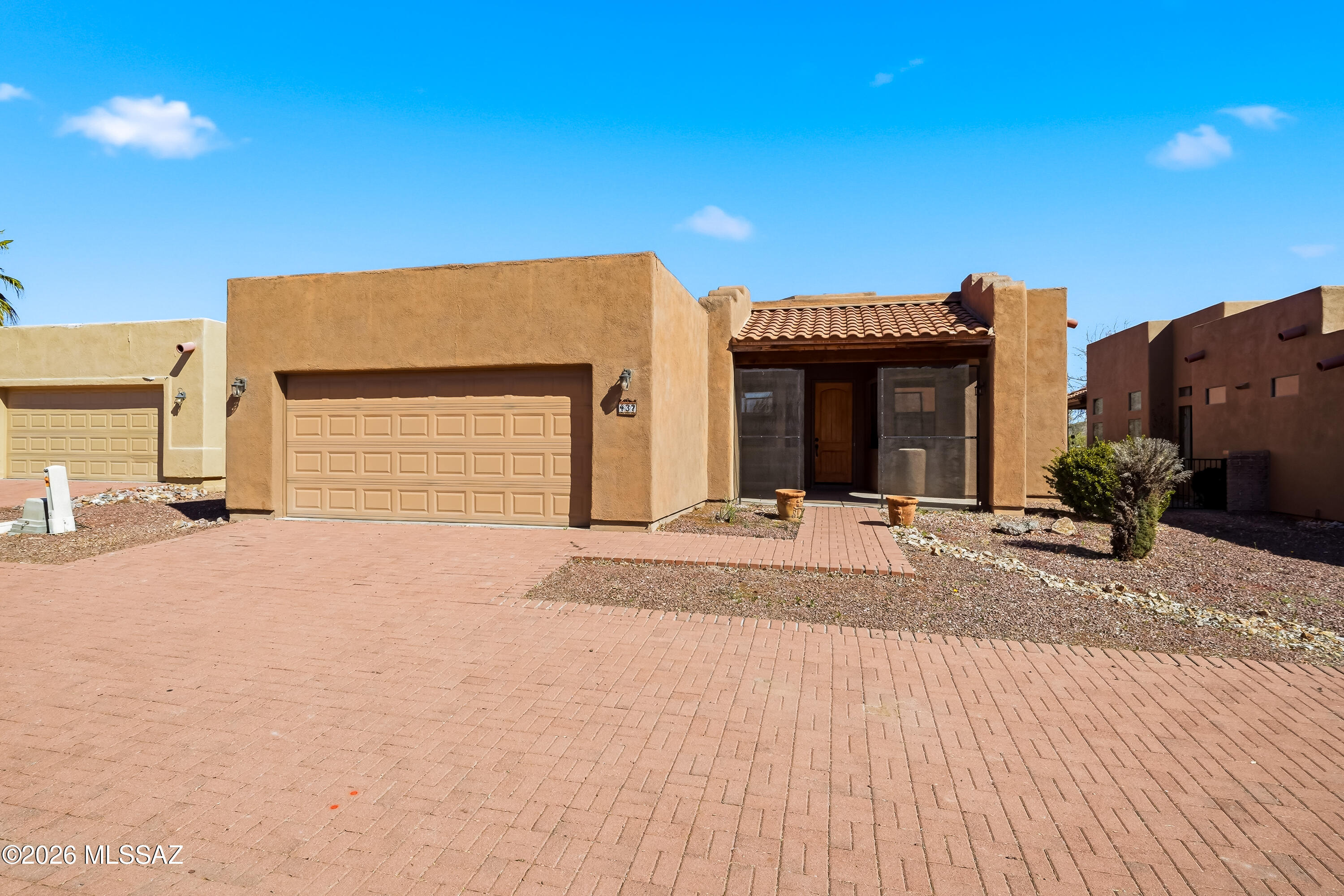 Casitas De Anza - Residential
