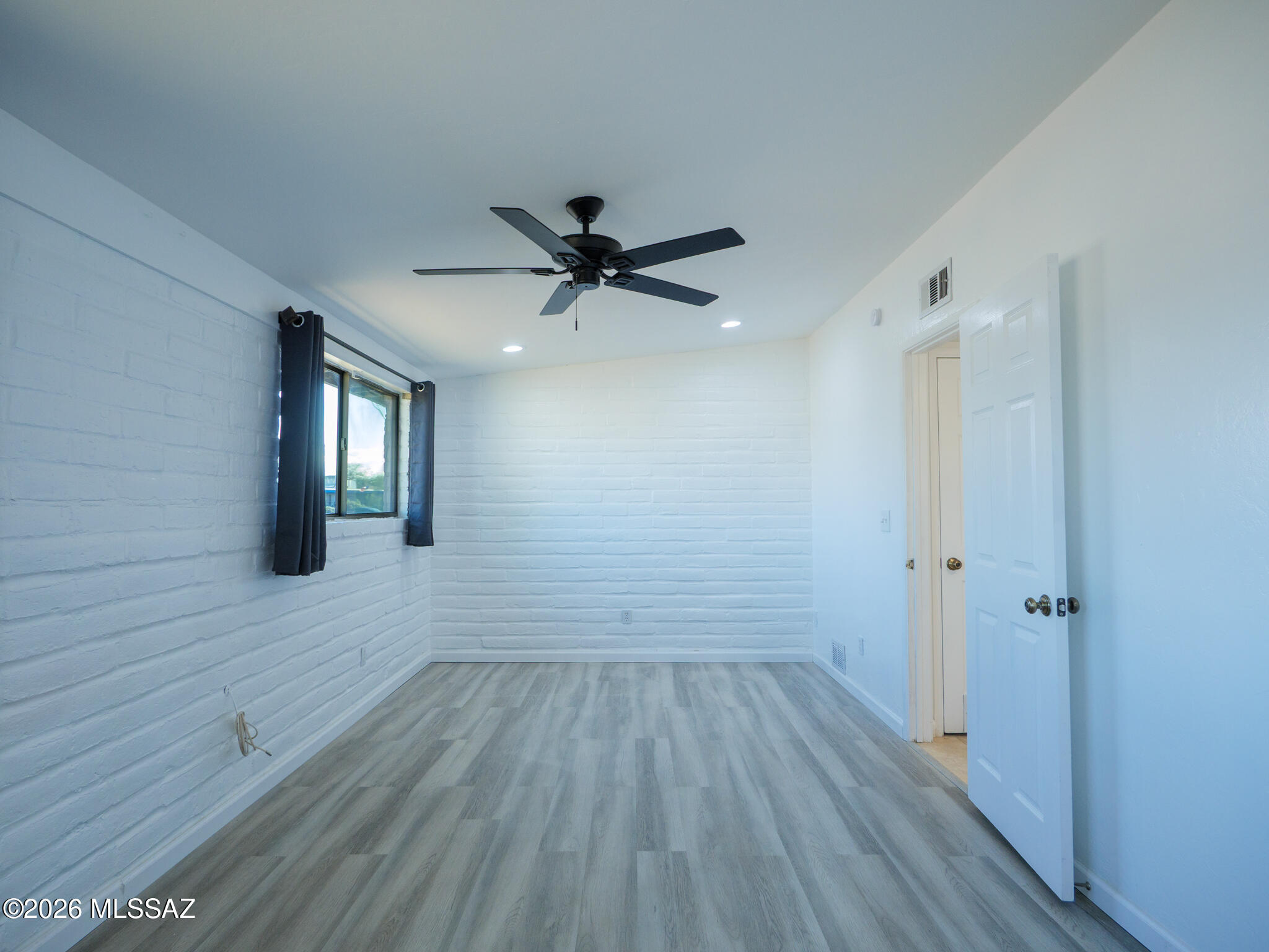 Lakecrest NO. 2 (1-177) - Residential Lease