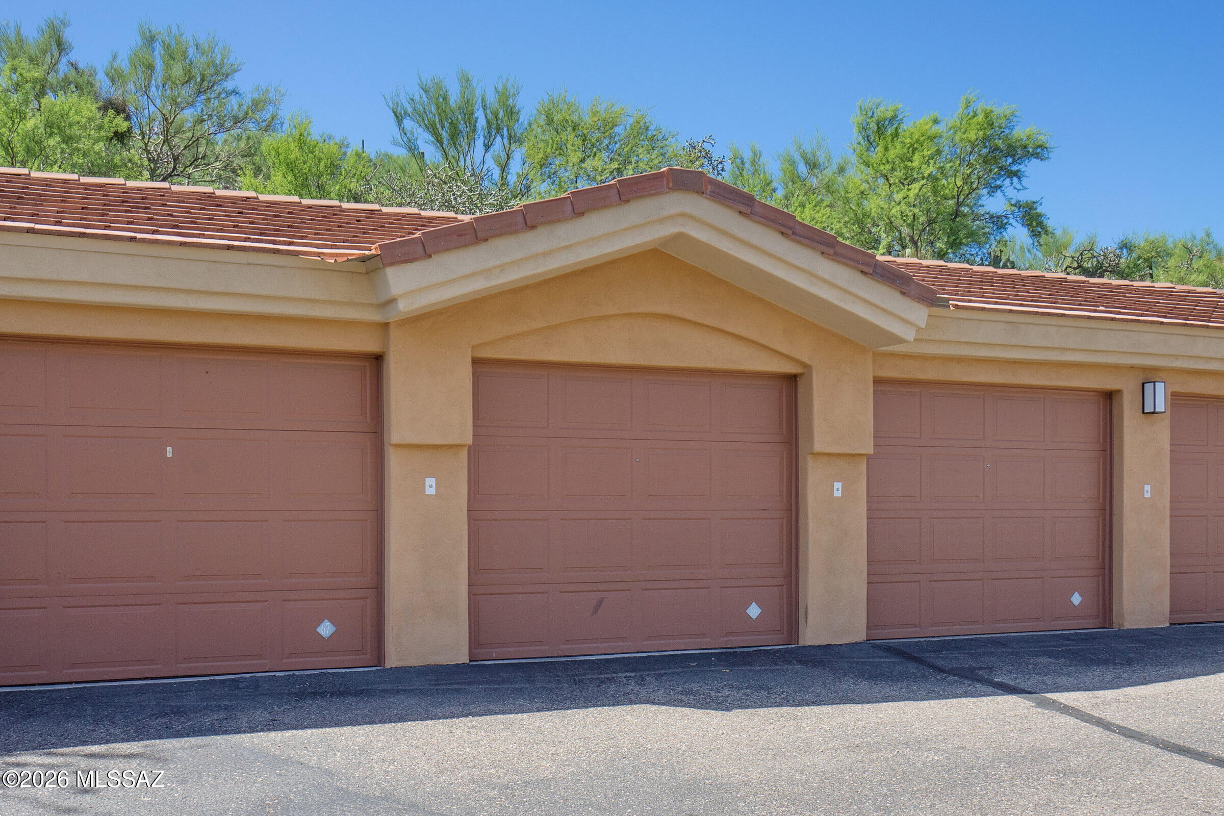 Pinnacle Canyon Condominium - Residential Lease