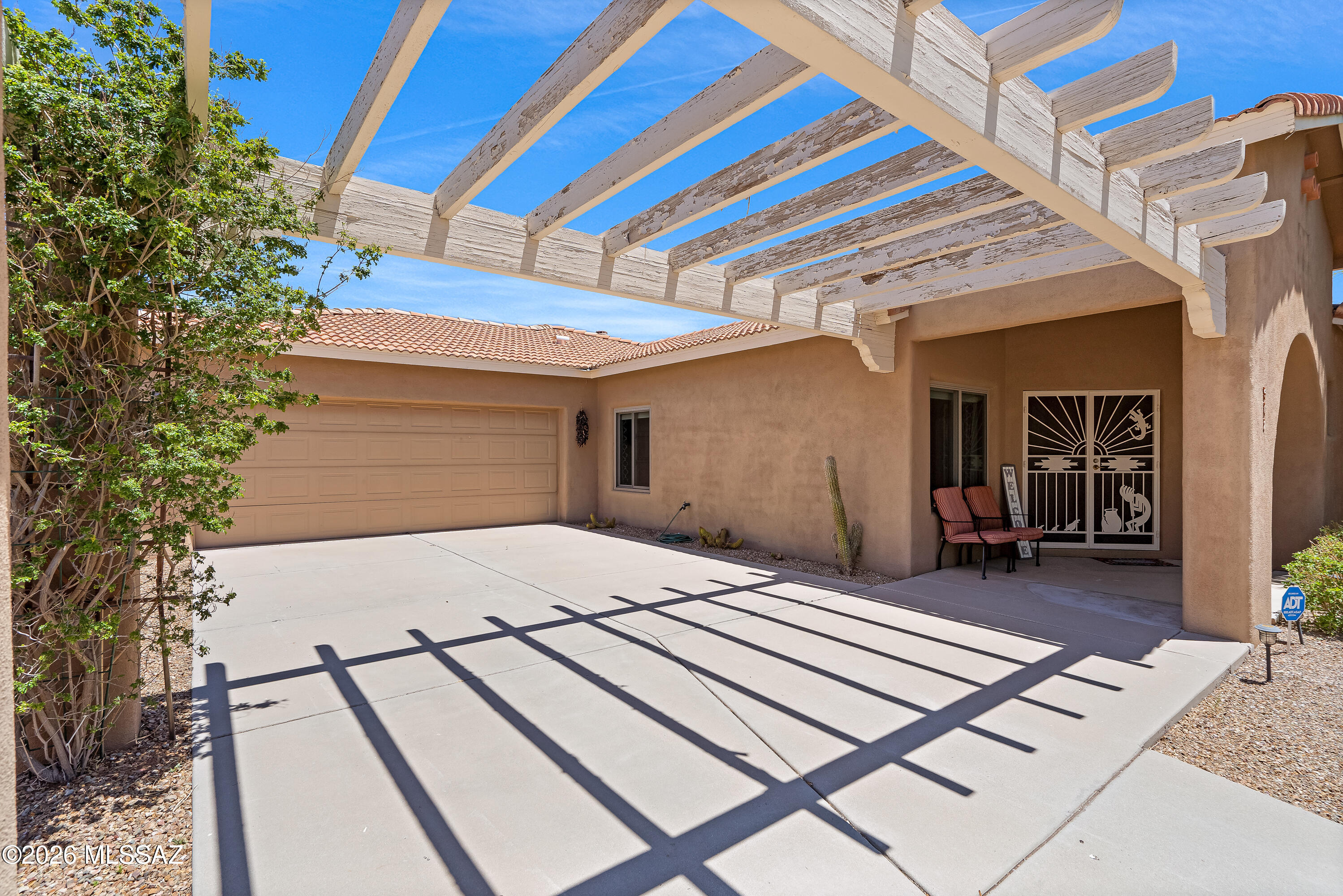 502 W Flaxen Drive