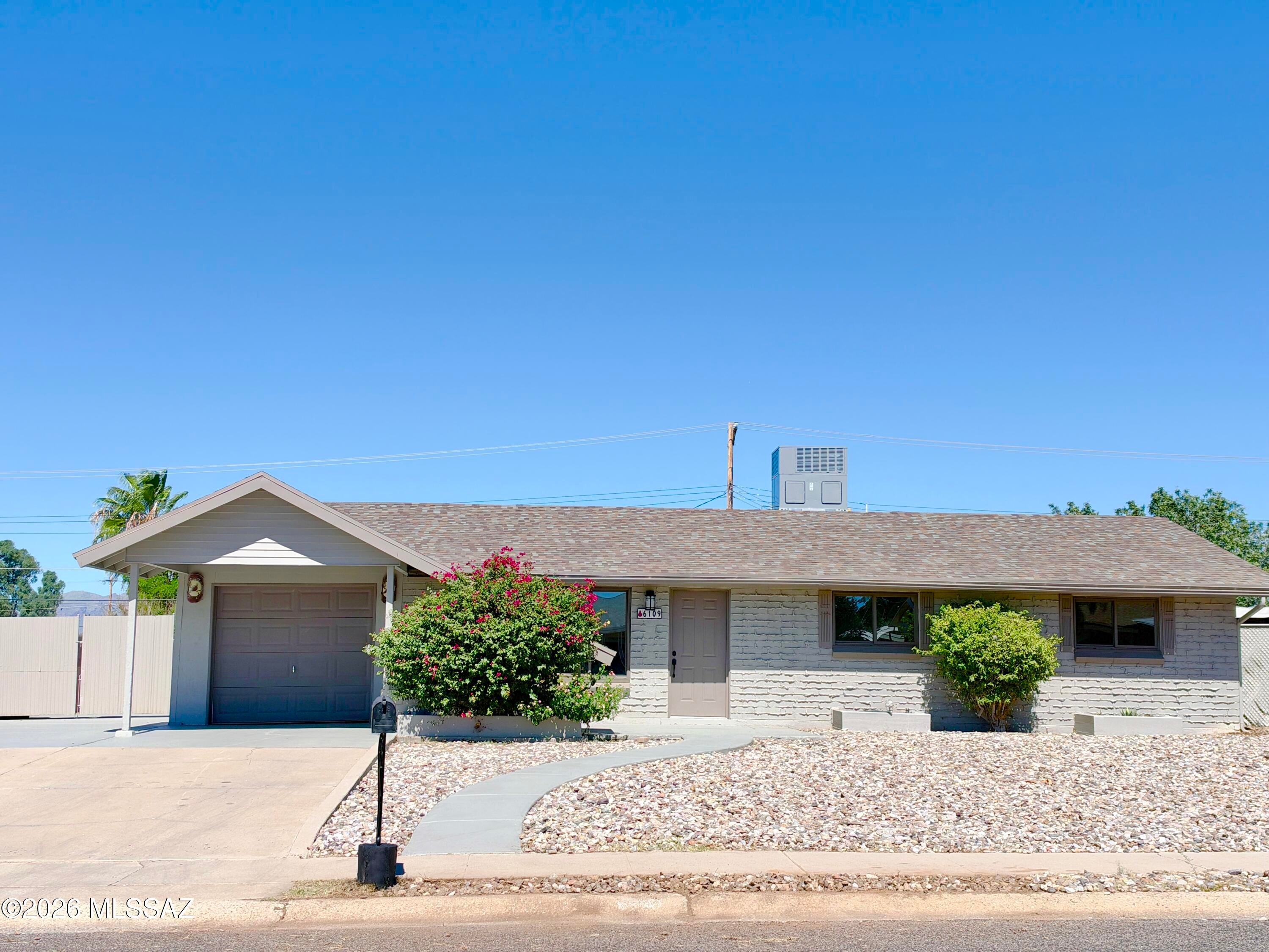 6109 E 33rd Street