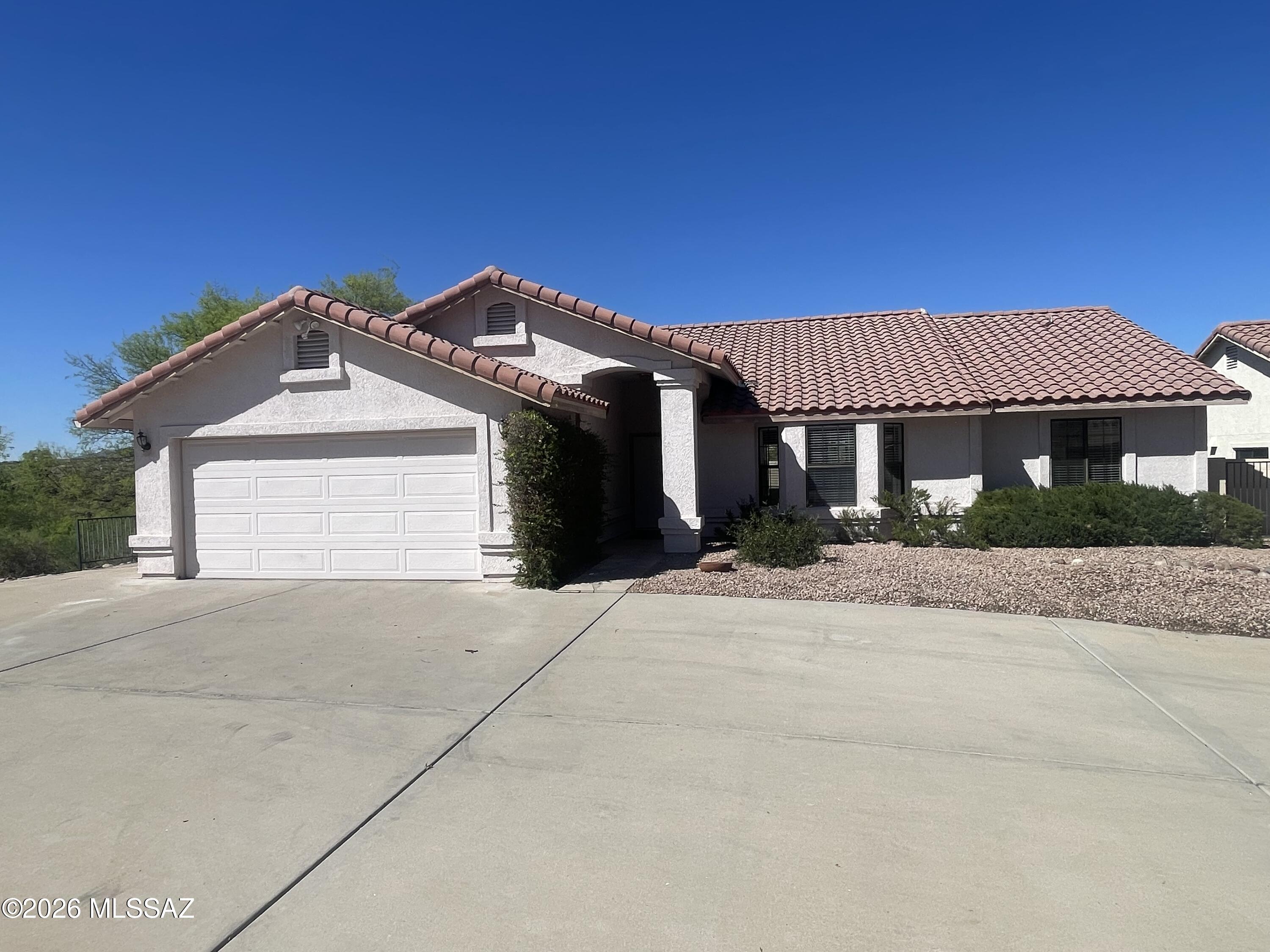 31 E Stonewood Drive
