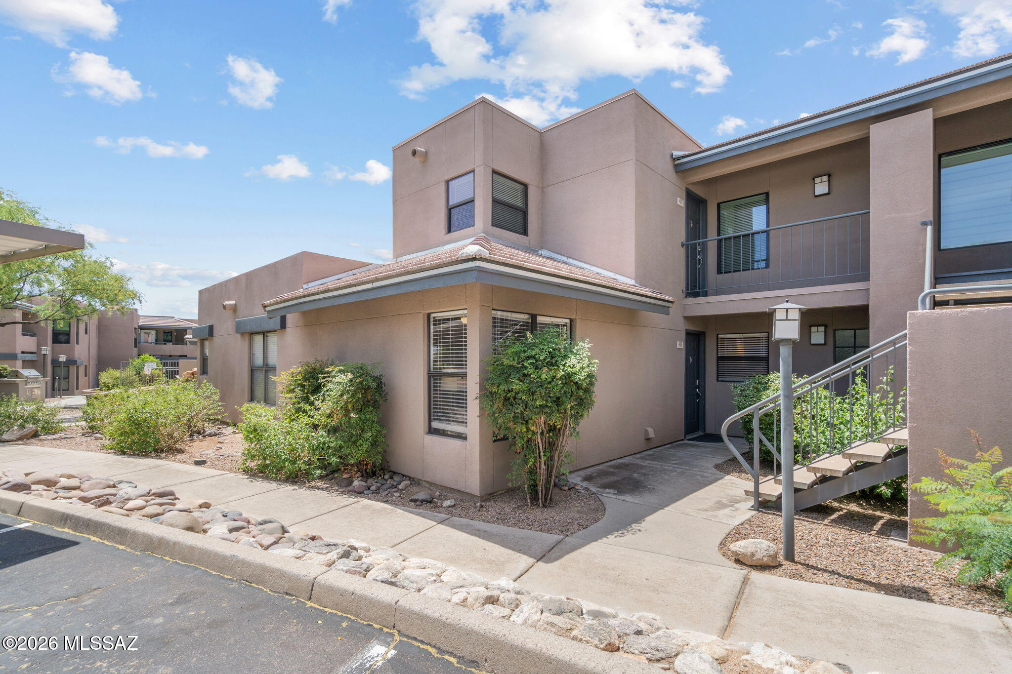 5855 N Kolb Road 4105