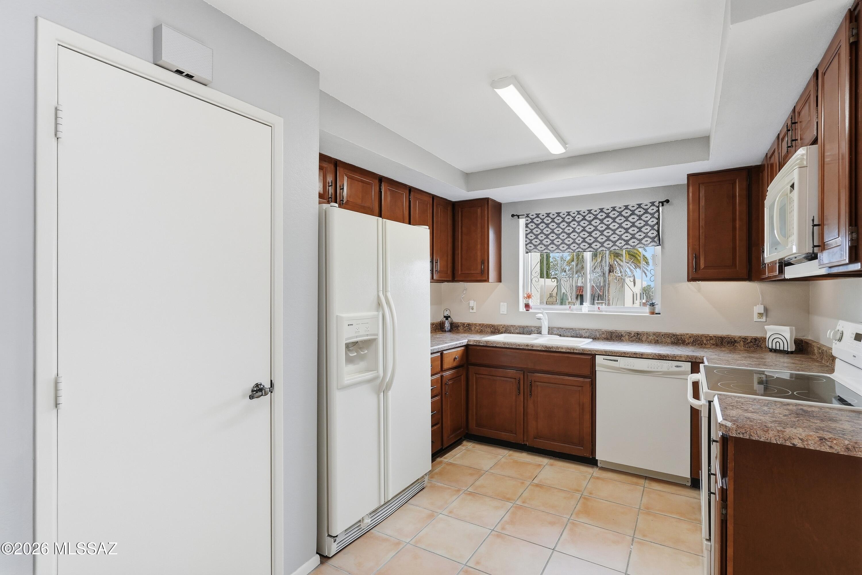 Continental Vistas(1-302) - Residential
