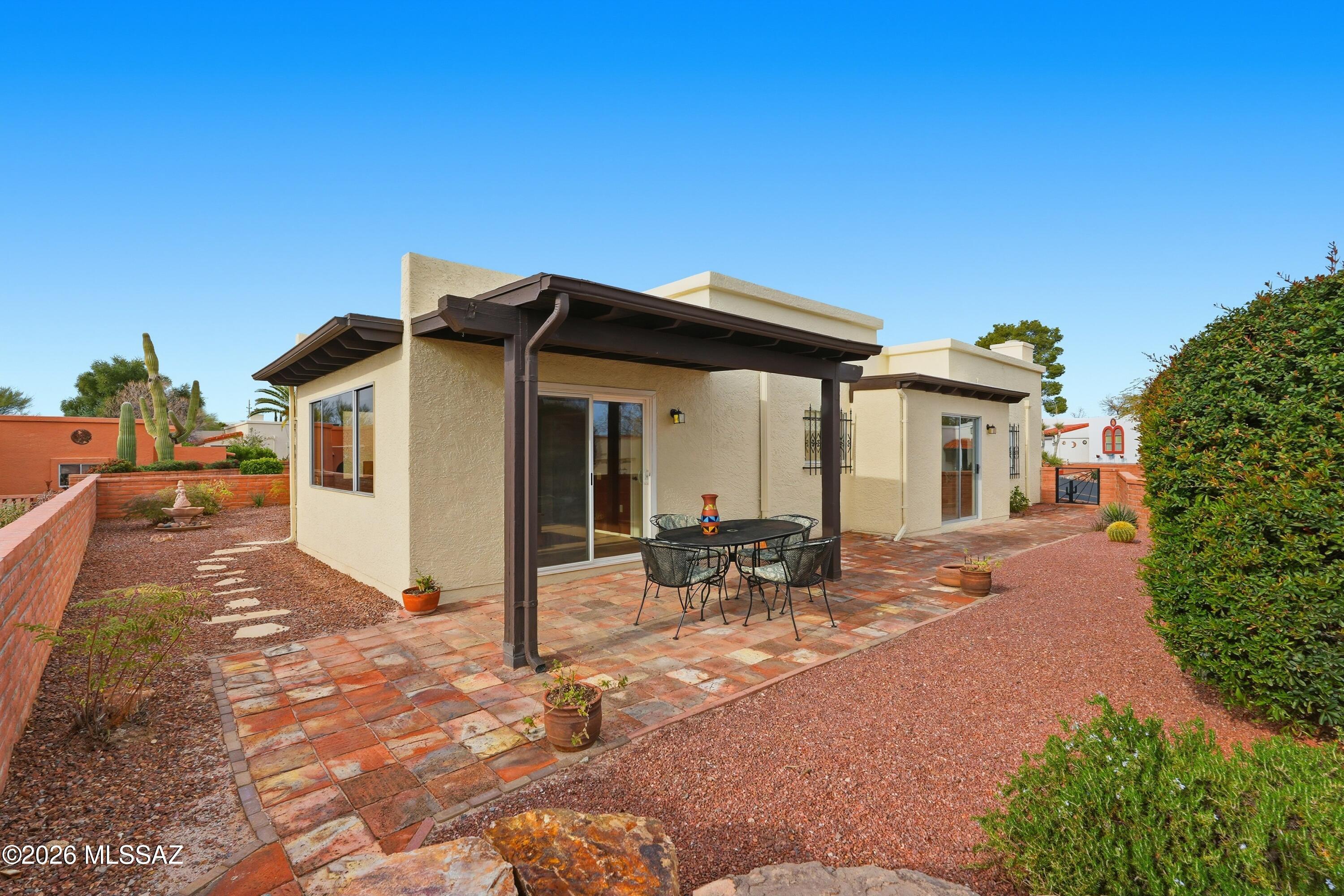 Continental Vistas(1-302) - Residential
