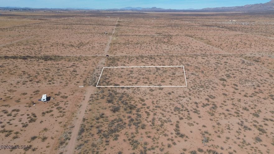 Beautiful 1.33 acre RU2 zoned property. Enjoy desert living at its best. Short drive to all the Cochise County Historical sites. Don't miss out. Buyer to confirm all facts regarding property for their desired use.