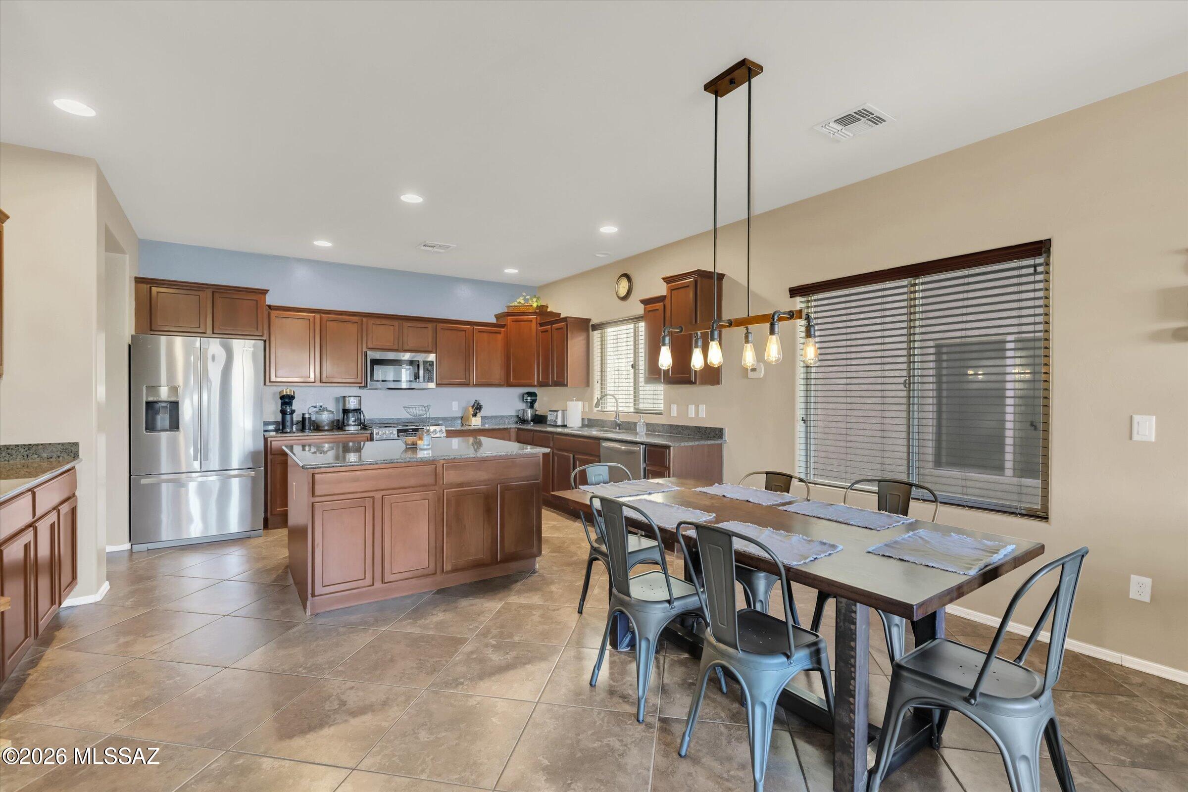 Sierra Morado Unit 2 West - Residential