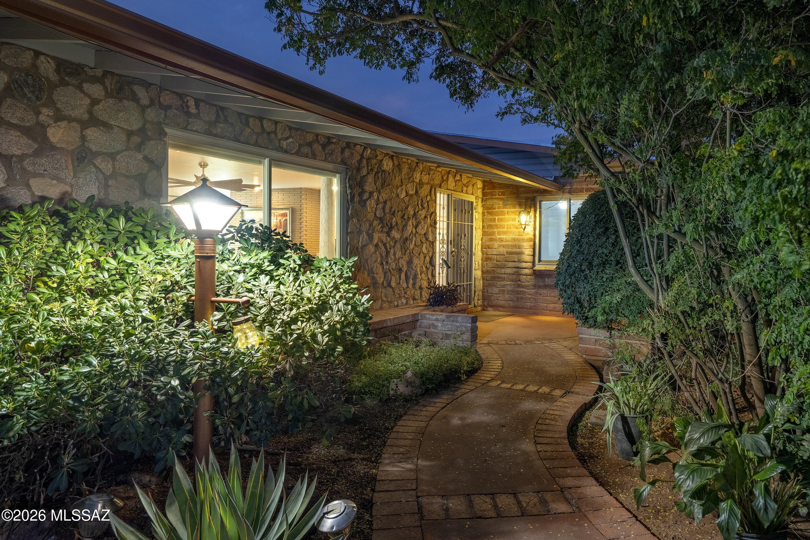 Casas Adobes Estates (401-447) - Residential