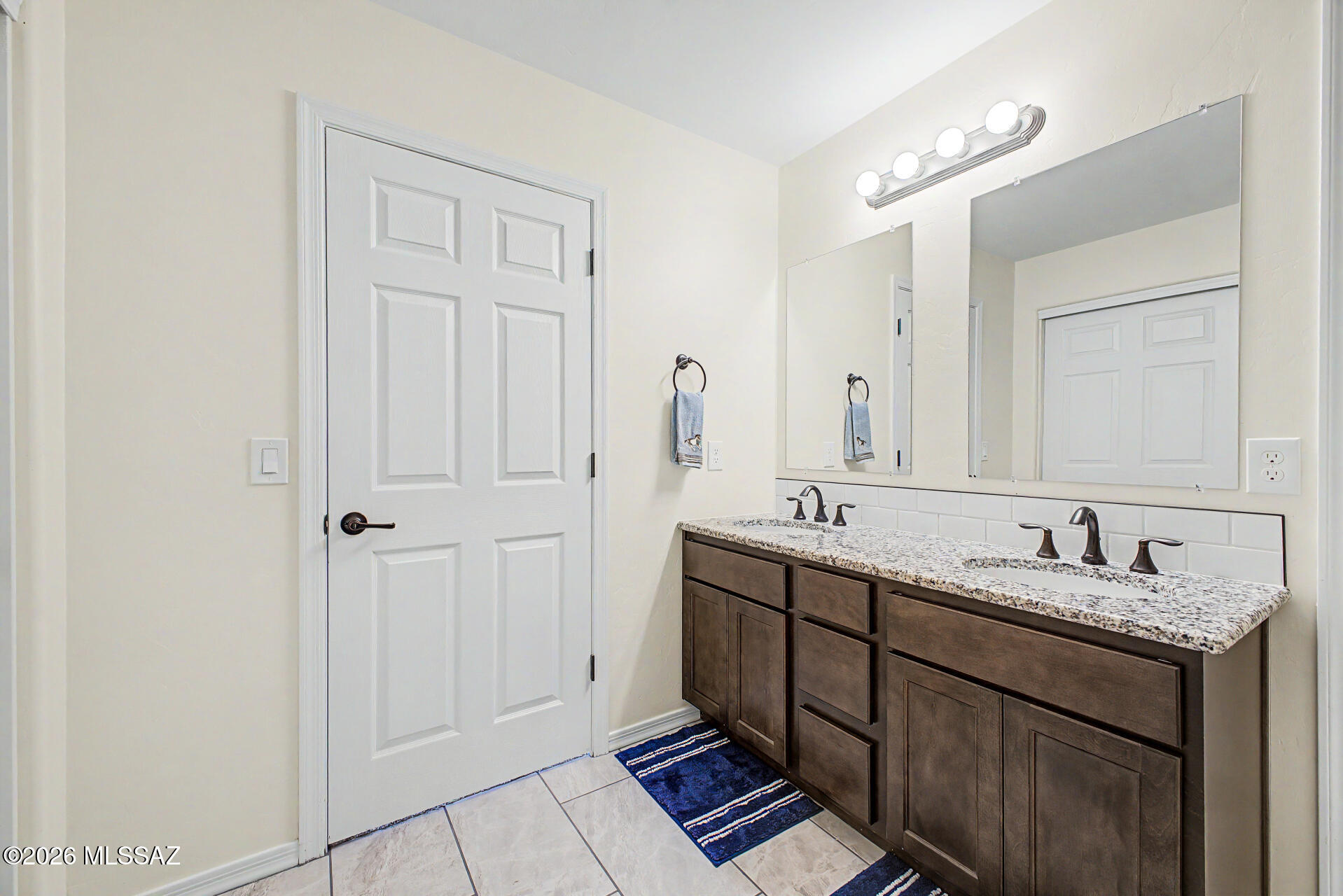 New Tucson Unit NO. 30 - Residential