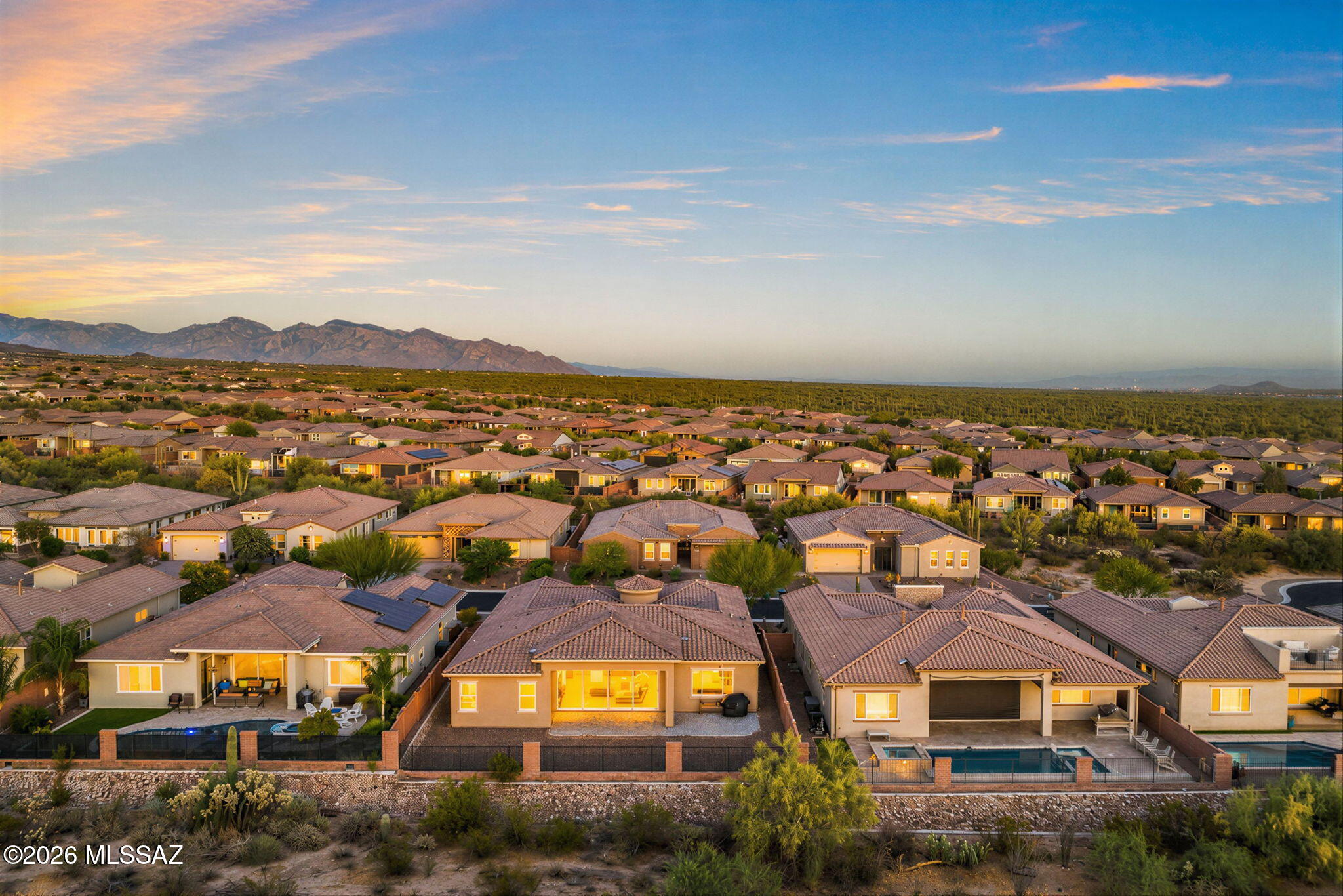 Blue Agave At Dove Mountain - Residential