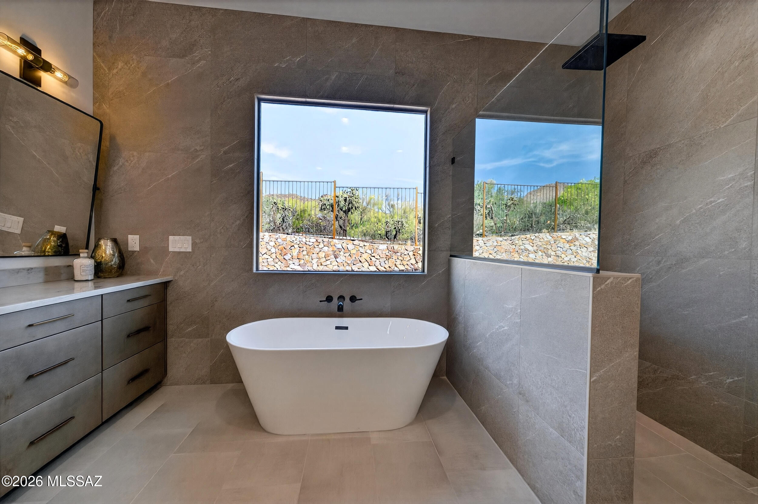 Canyon Pass At Dove Mountain - Residential
