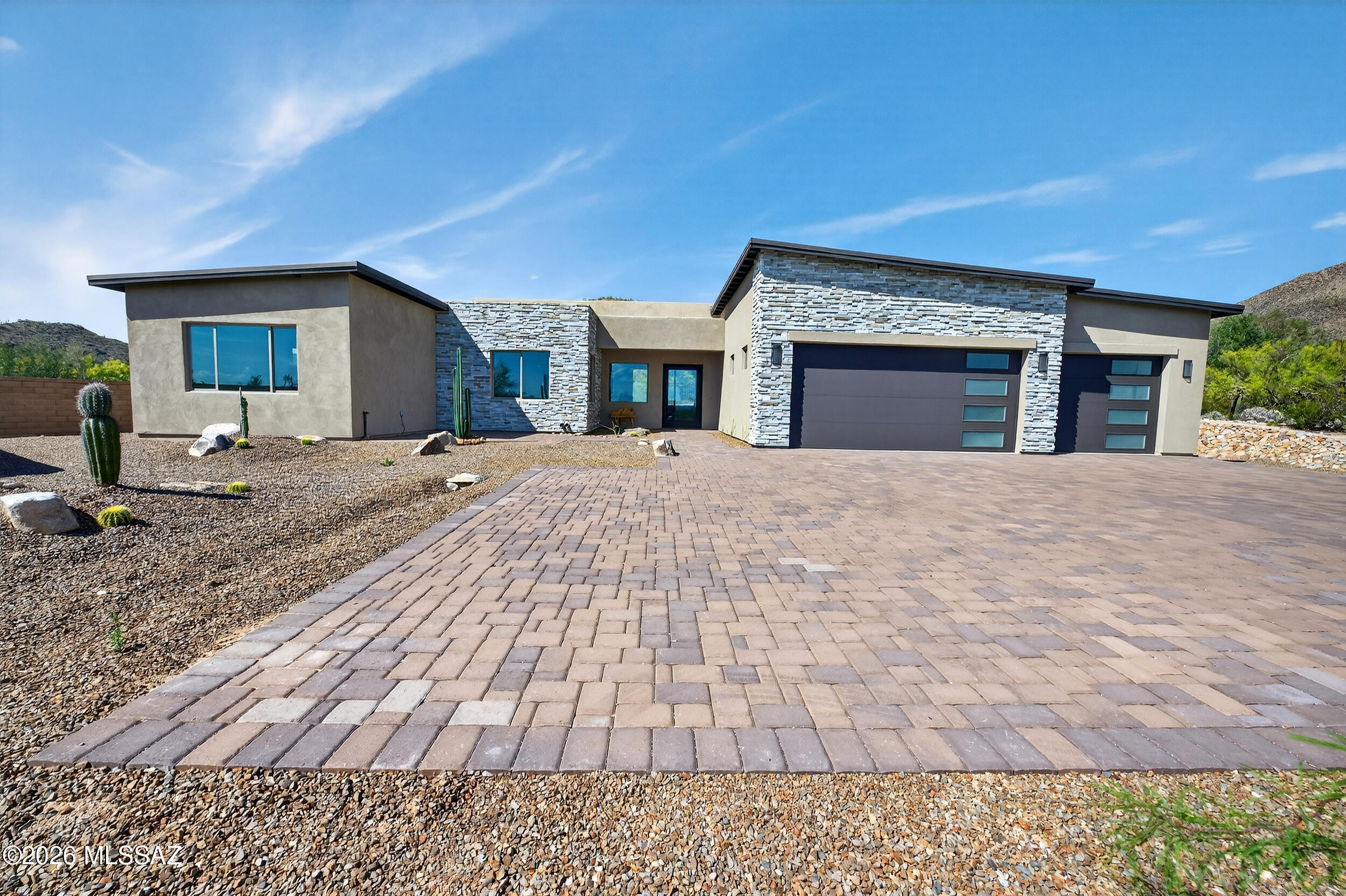 Canyon Pass At Dove Mountain - Residential