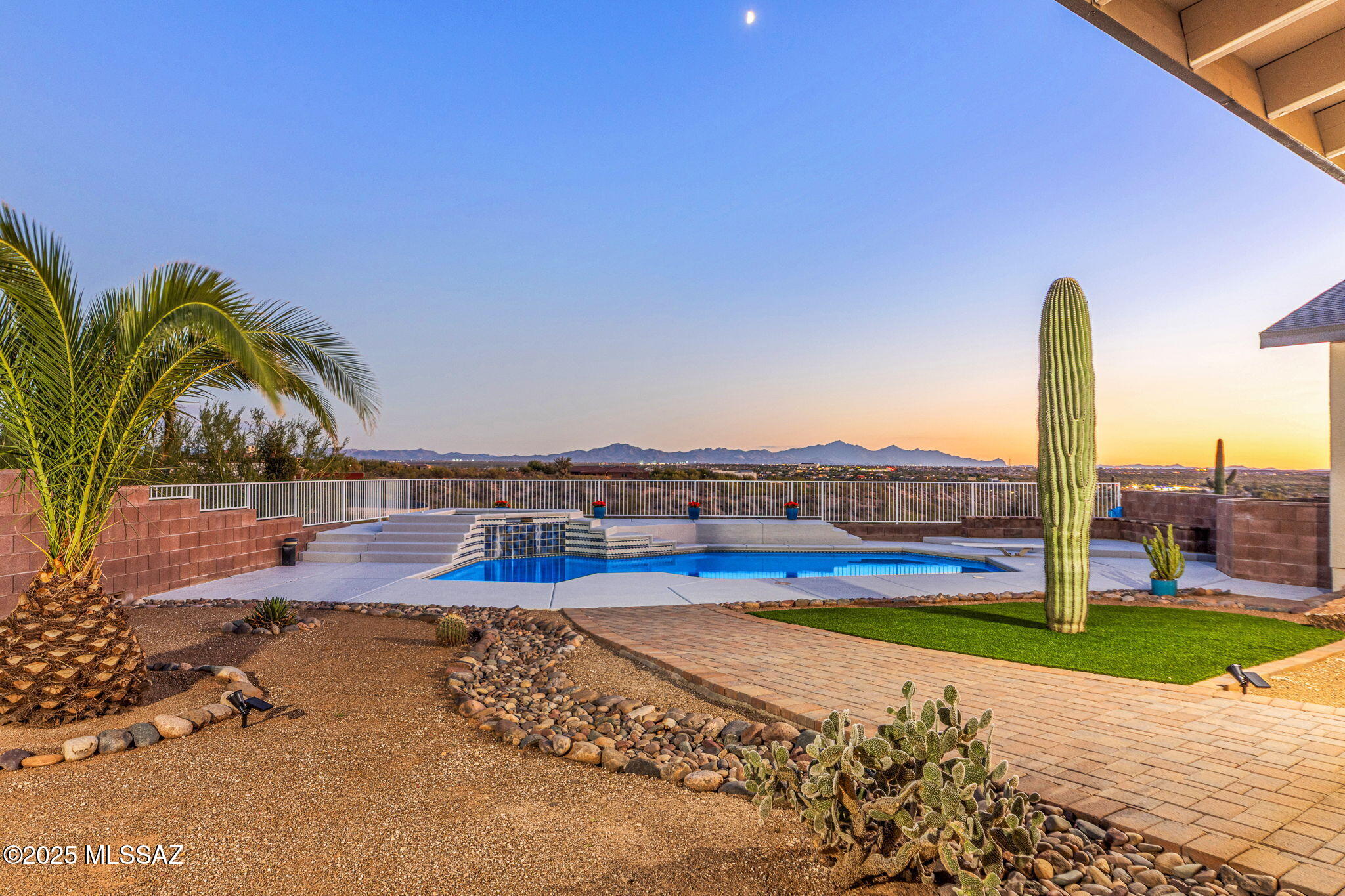 10530 E Escalante Road