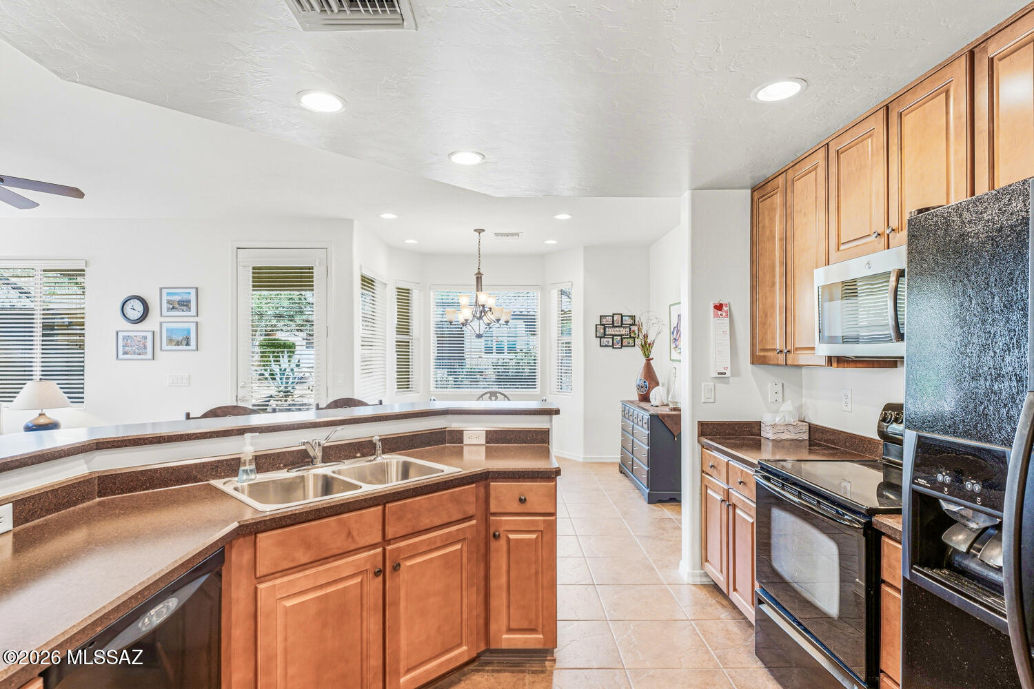 Las Campanas Village (1-111) - Residential
