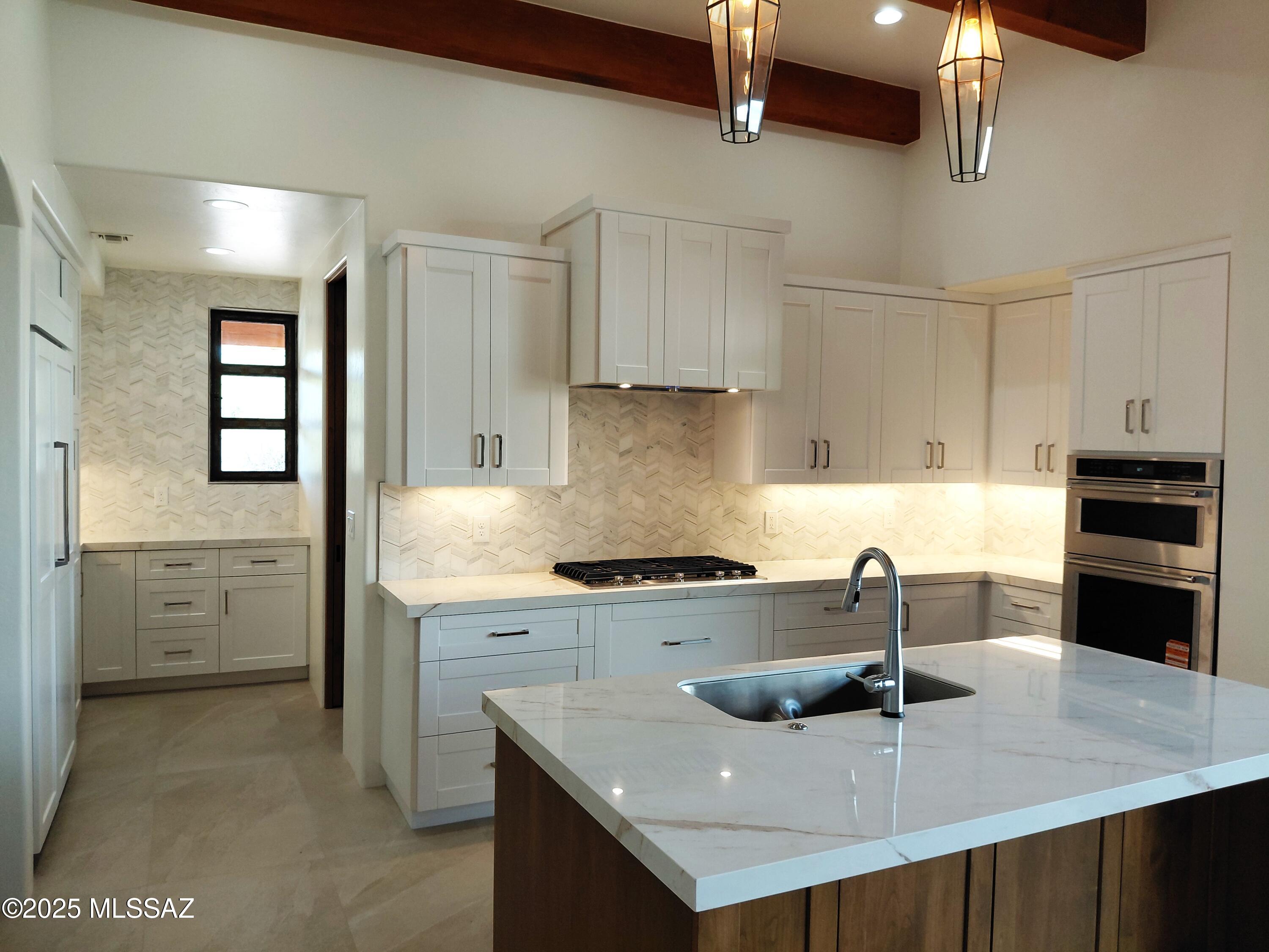 Catalina Foothills Estates 6 Th - Residential