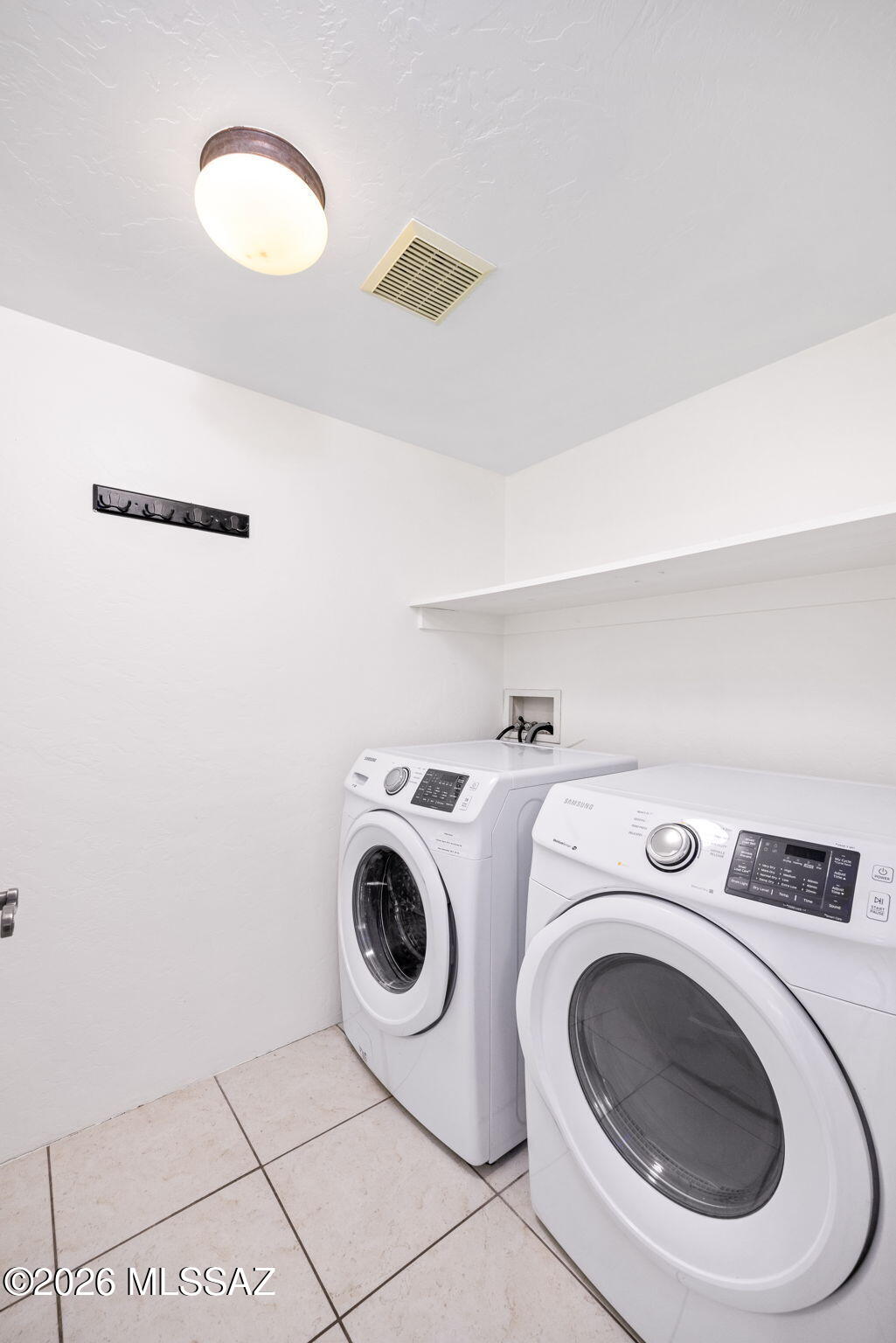 Barrio Solana (1-42) - Residential