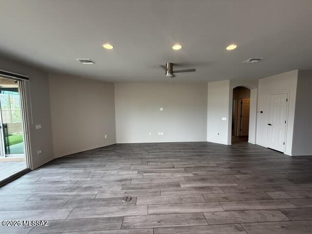The Schoolyard SQ20152590529 - Residential