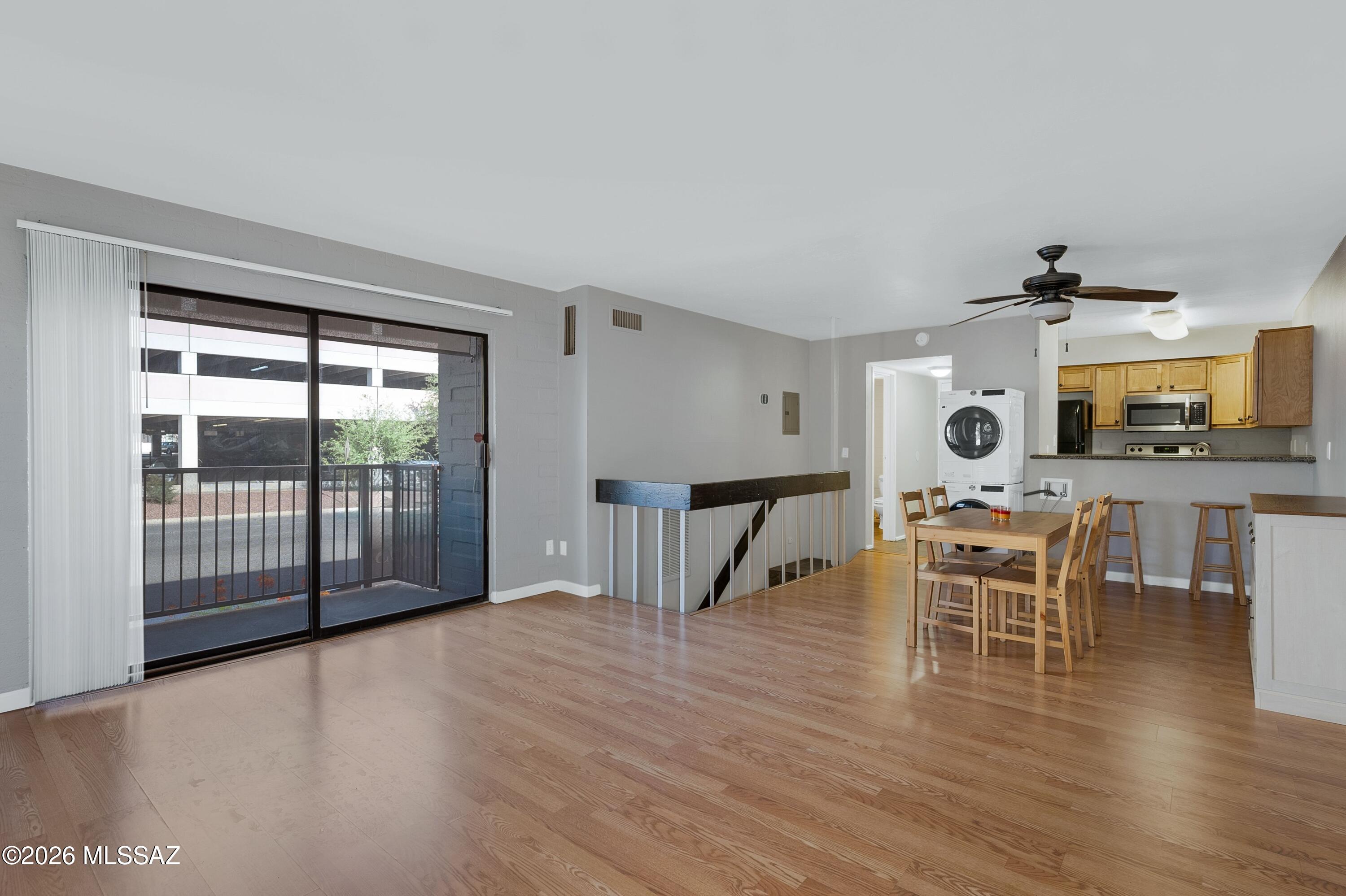 961 N Euclid Avenue 133