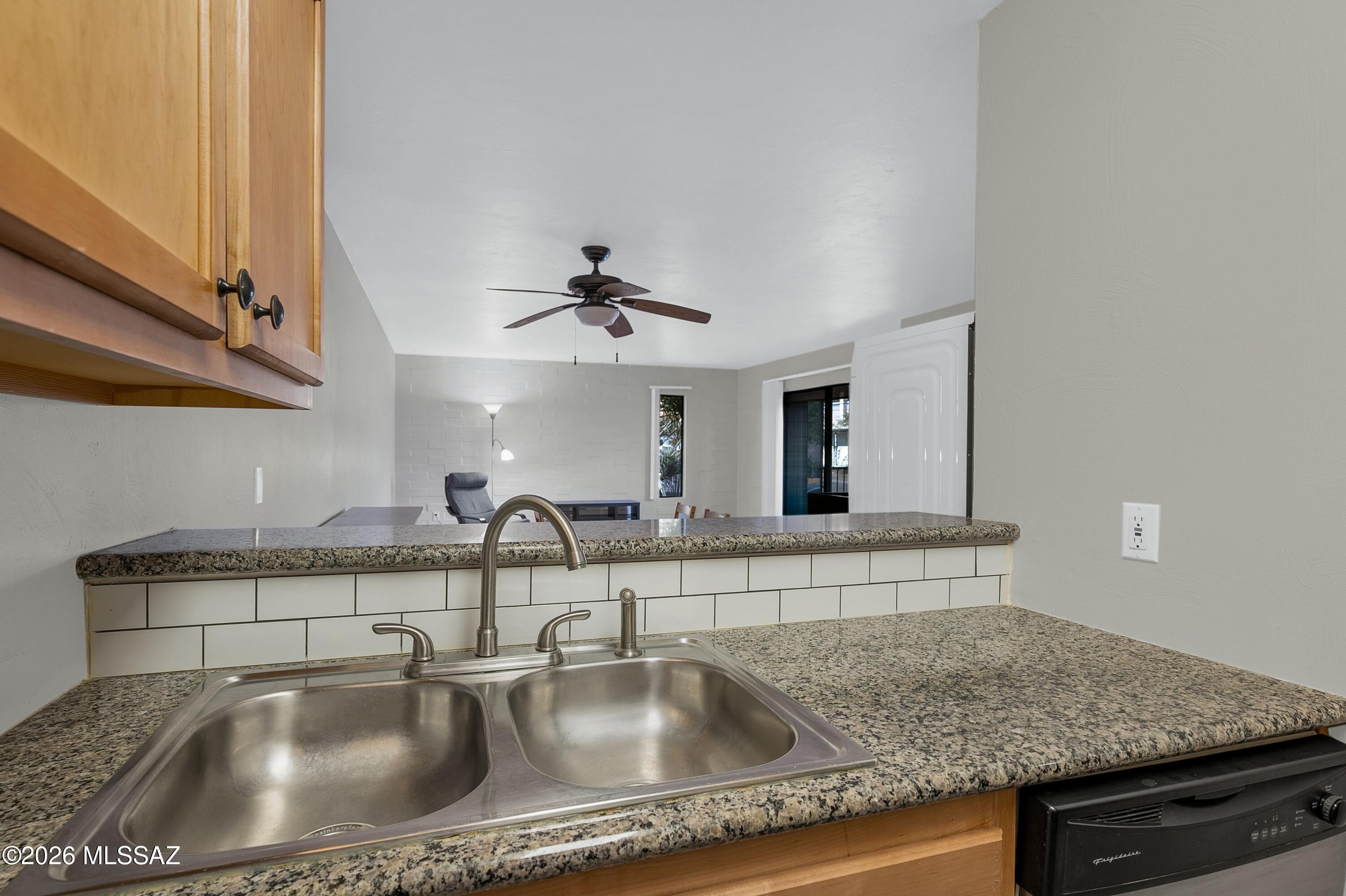 961 N Euclid Avenue 133