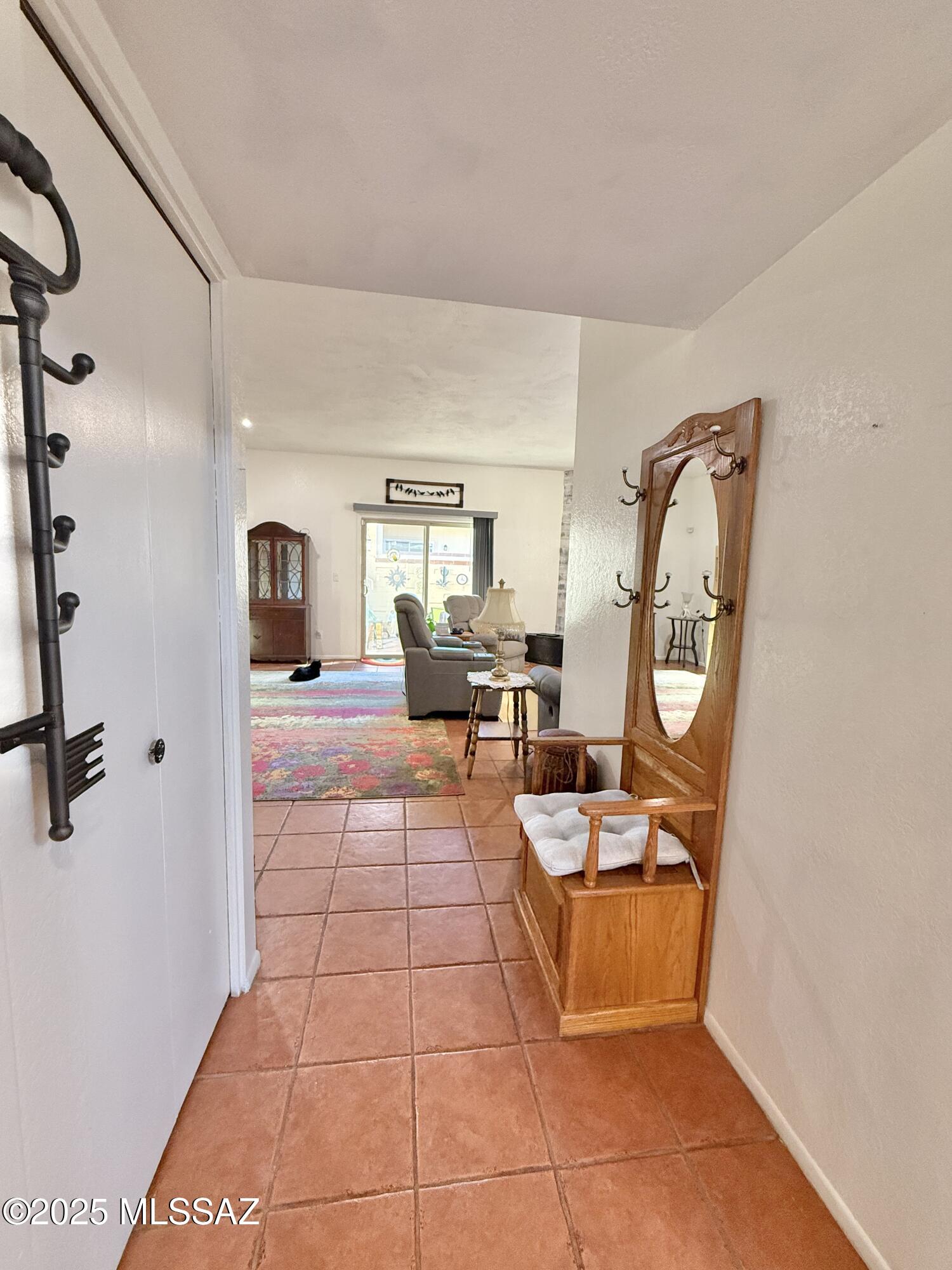 8110 E Rivenoak Circle