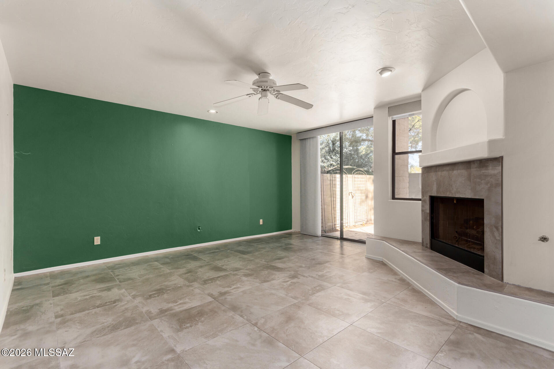 2914 E Sierra Vista Road