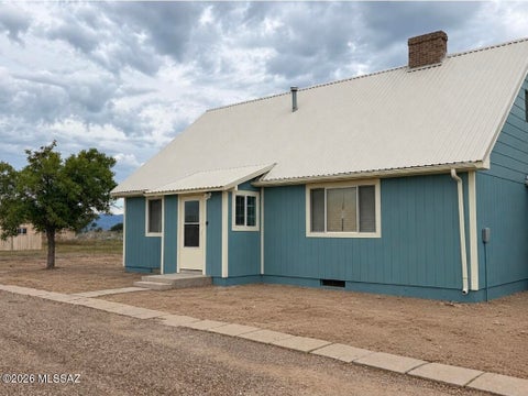 Photo of 2080 W Airport Road, Willcox, AZ 85643 (MLS # 22625784)