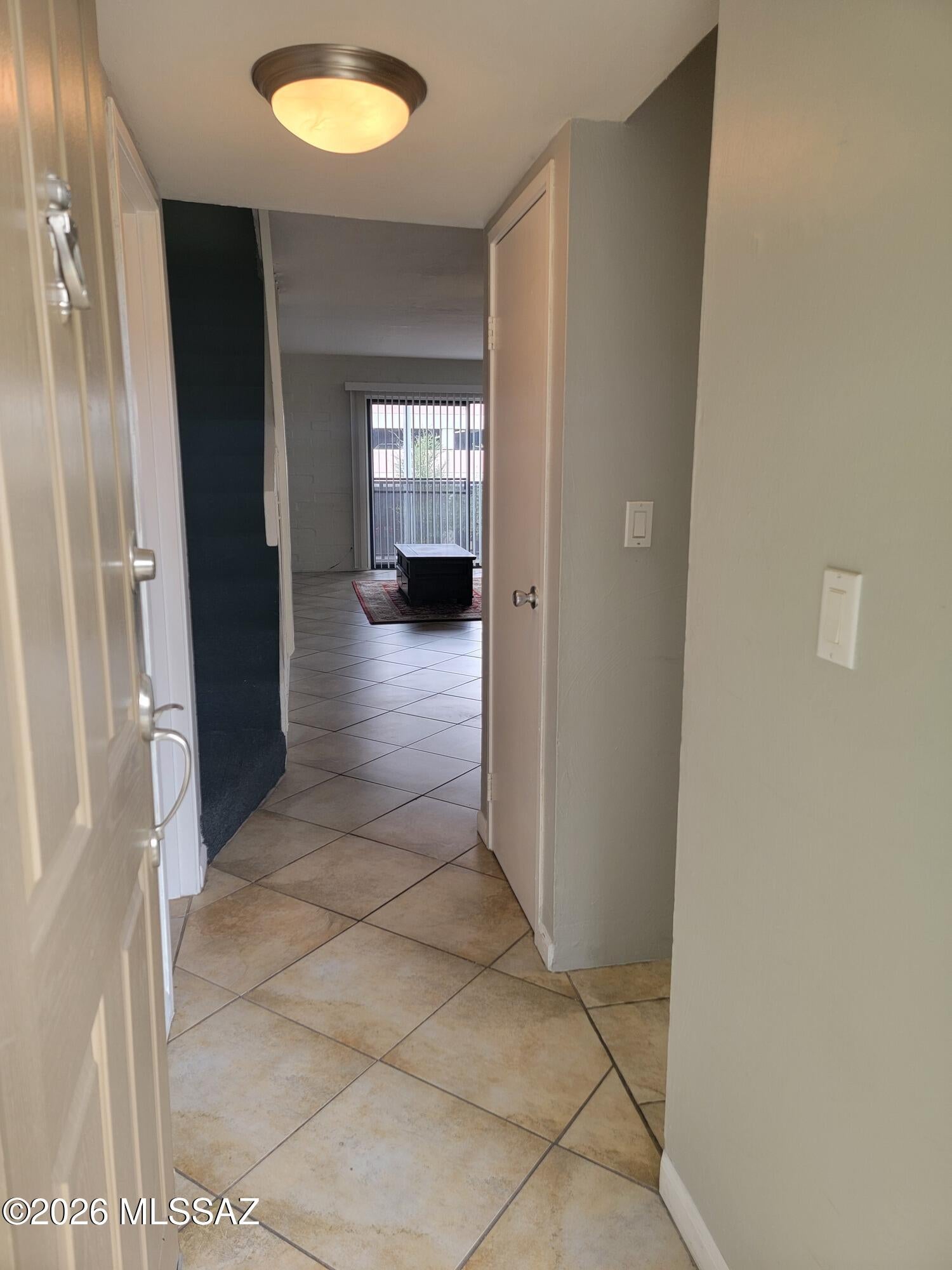 931 N Euclid Avenue 241