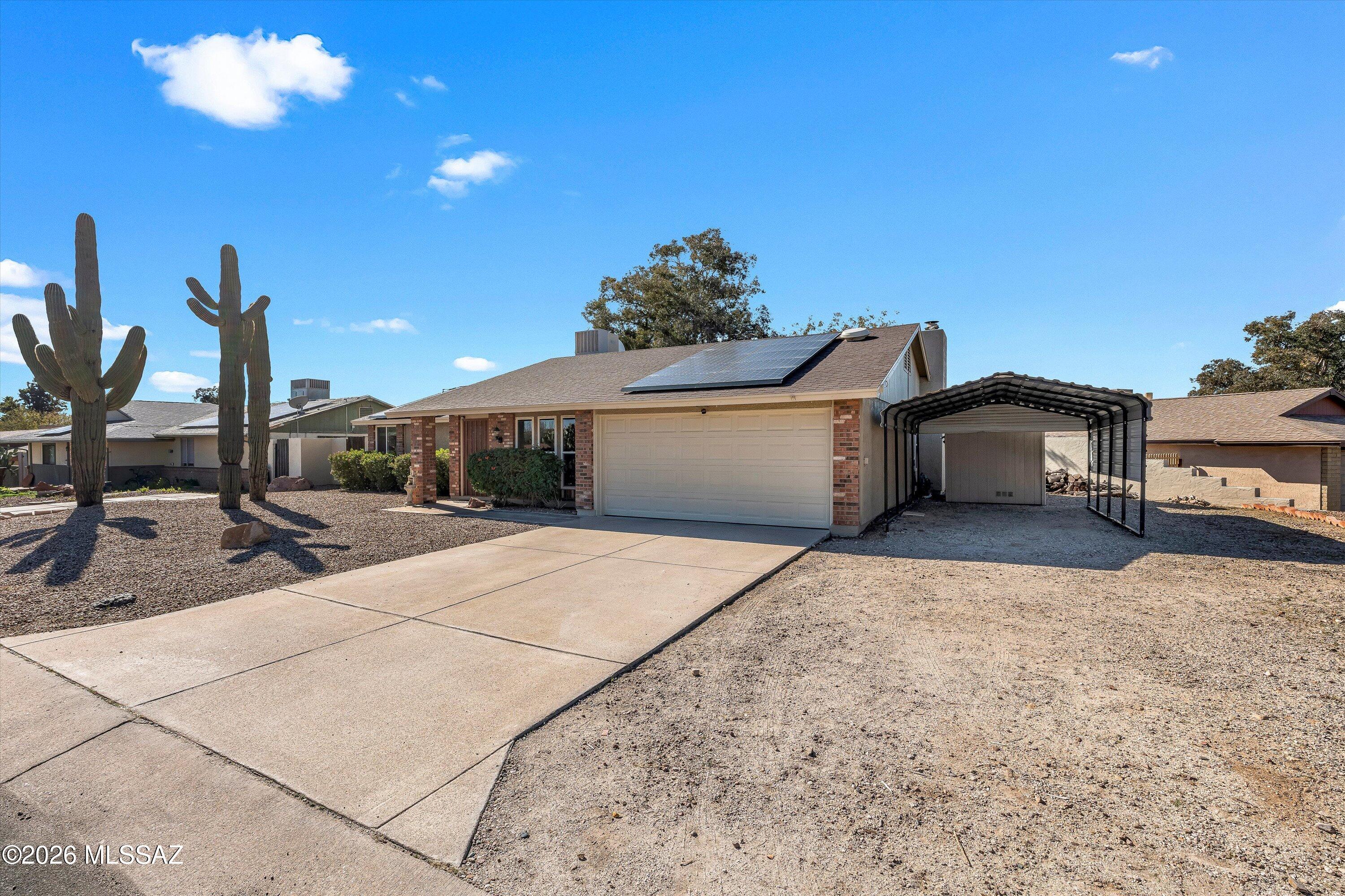 7531 N Juniper Road