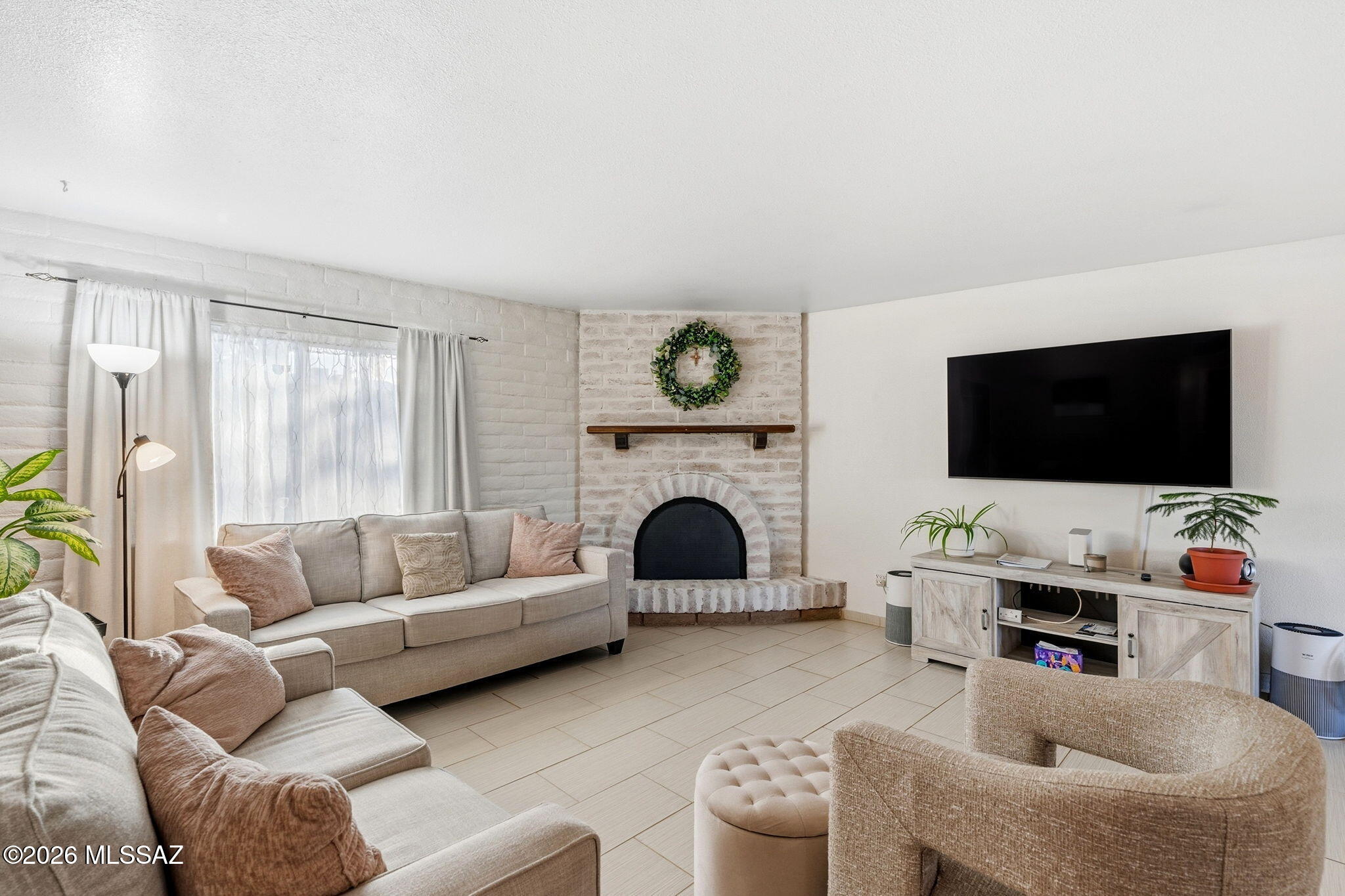 4822 N Camino De La Codorniz