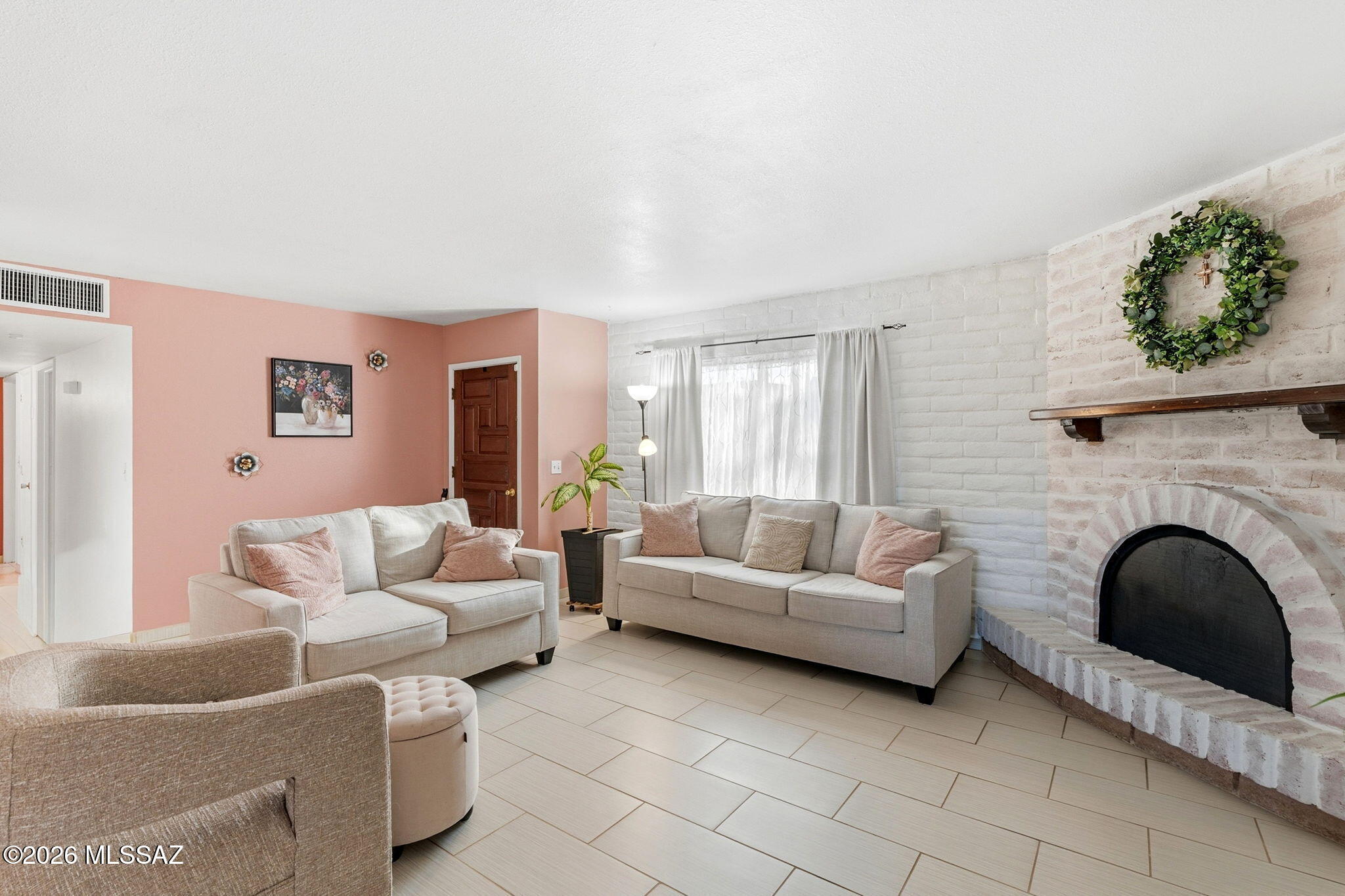 4822 N Camino De La Codorniz