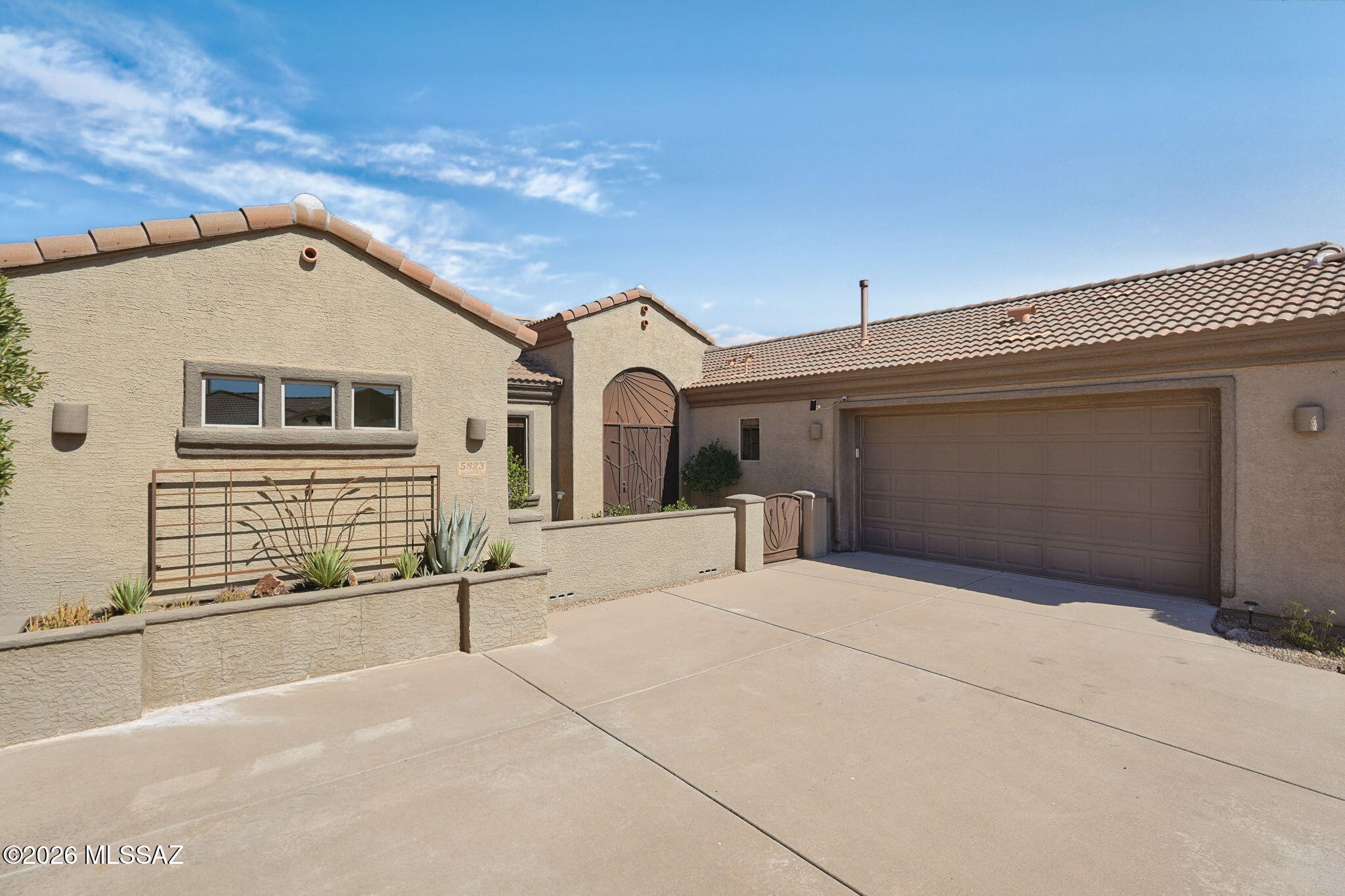 5823 S Turquoise Canyon Drive