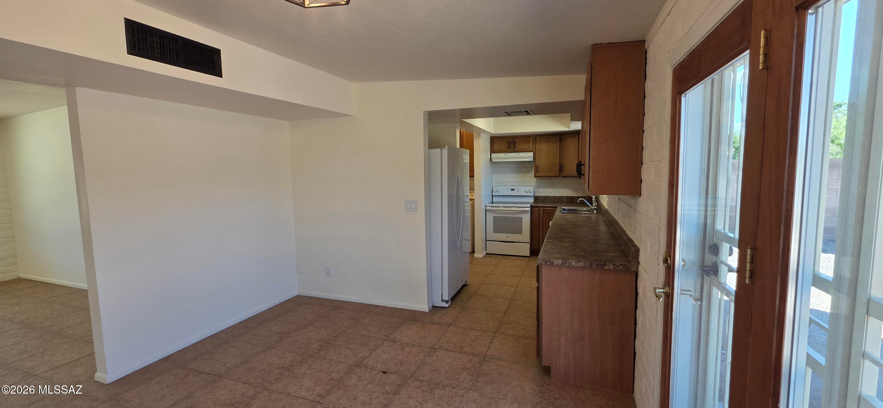 7321 E Tamara Drive