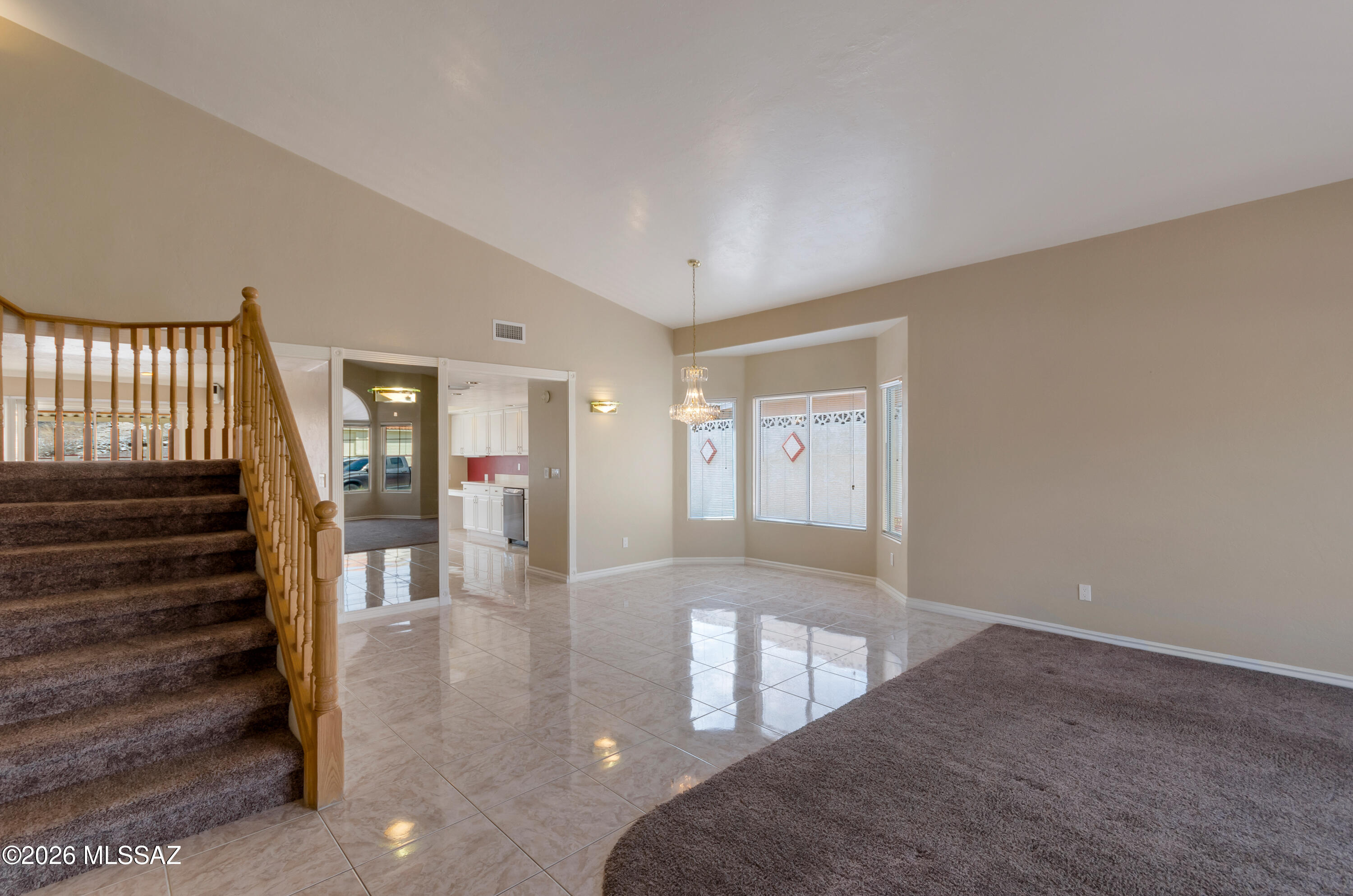 10601 N Camino Rosas Nuevas