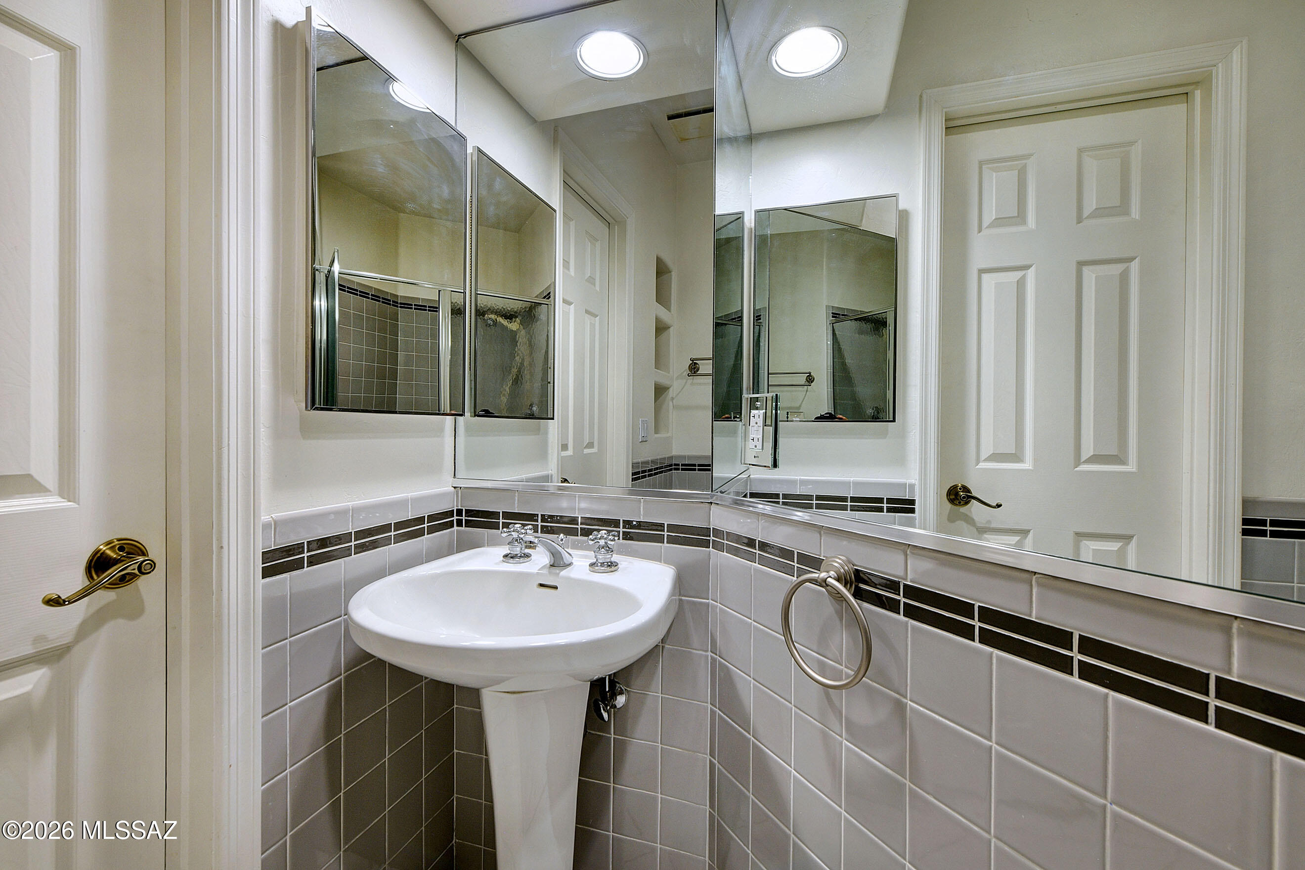 Catalina Foothills Estates NO. 10 (1-72) - Residential