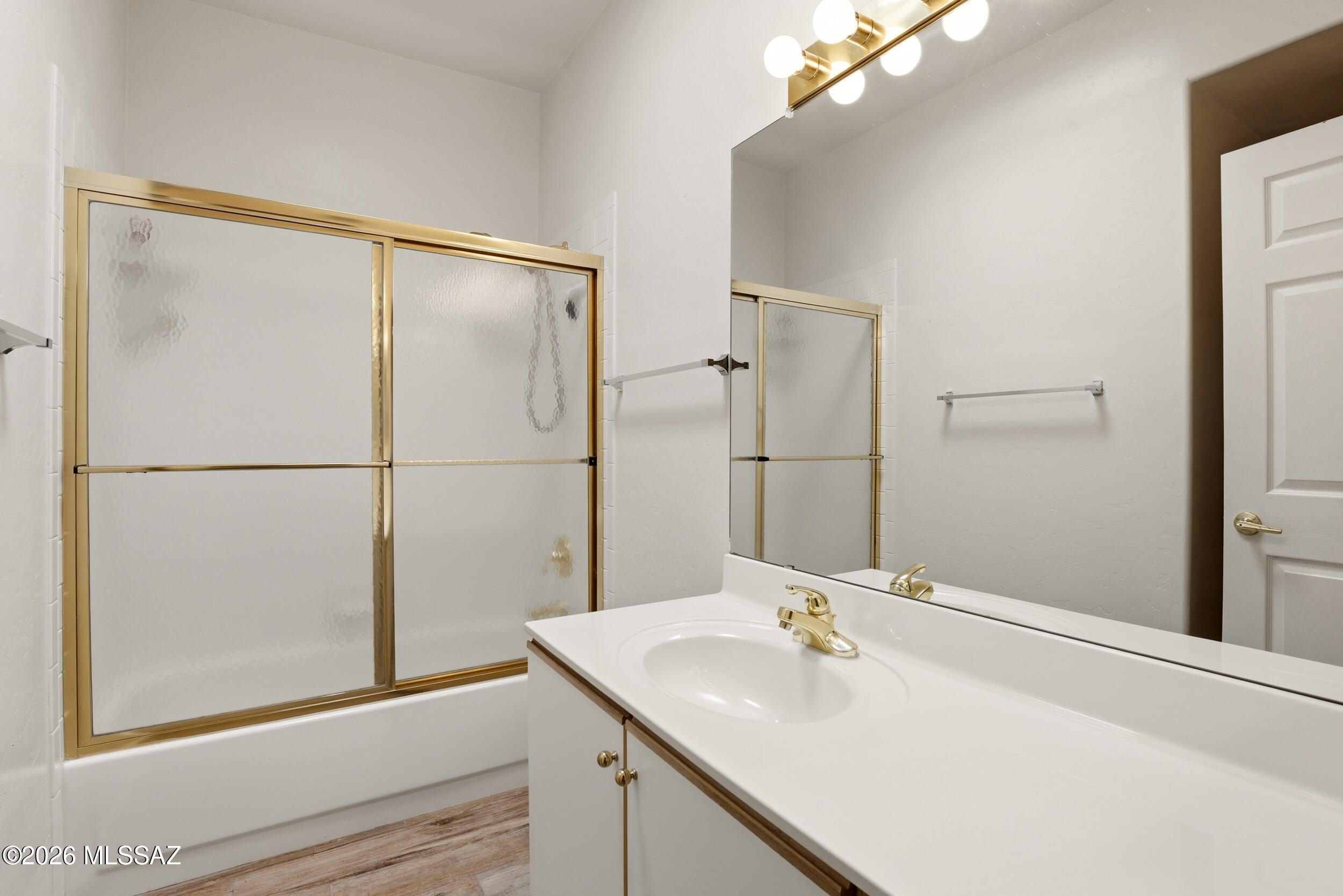 Colonia De Los Alamos (BK1-45) - Residential