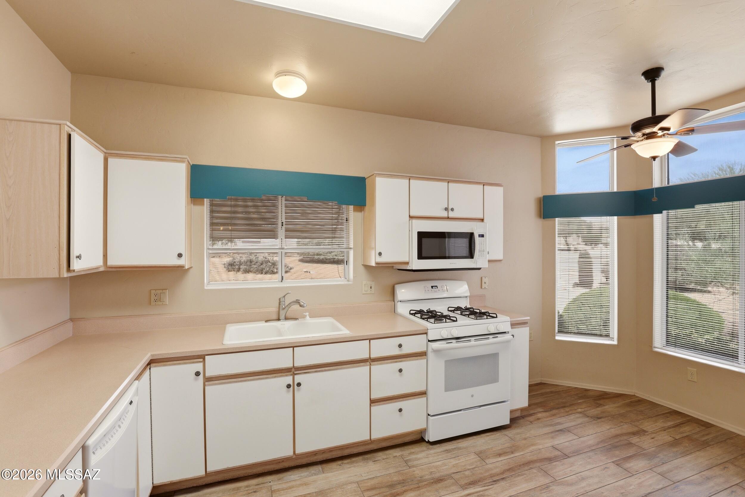 Colonia De Los Alamos (BK1-45) - Residential