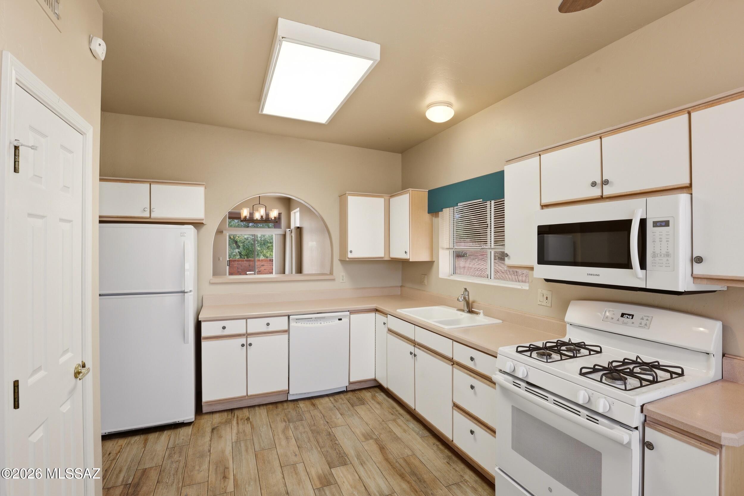 Colonia De Los Alamos (BK1-45) - Residential