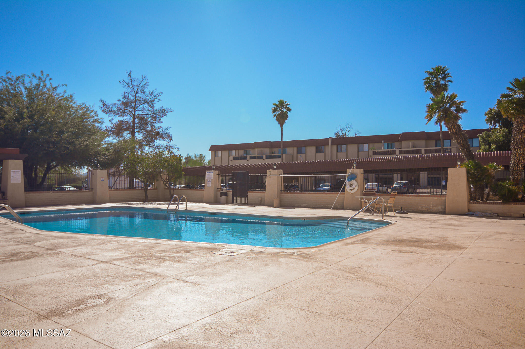Barcelona Manor Condominiums - Residential