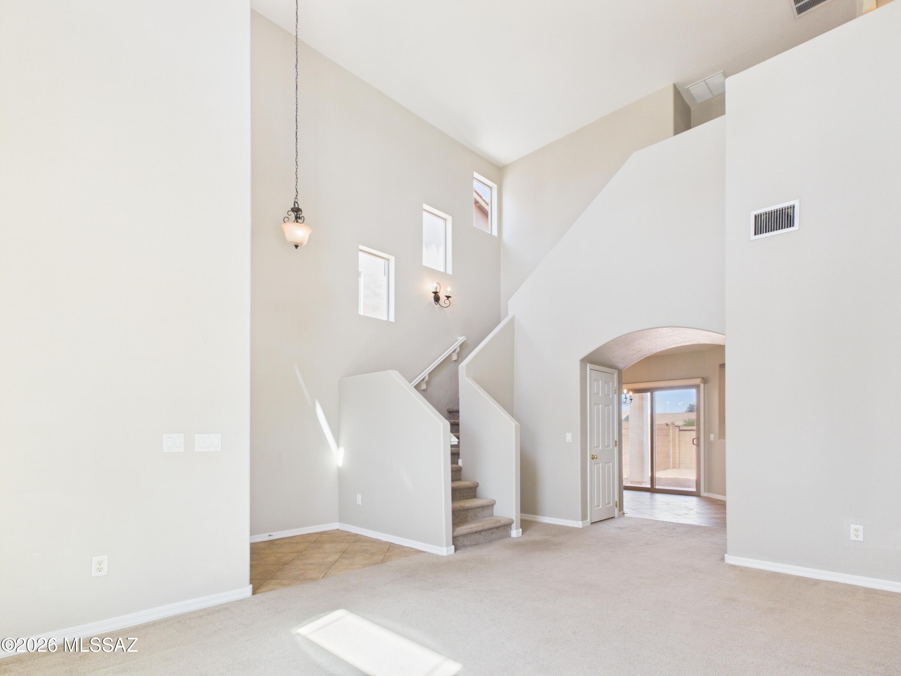 Presidio De Cancion (1-200) - Residential