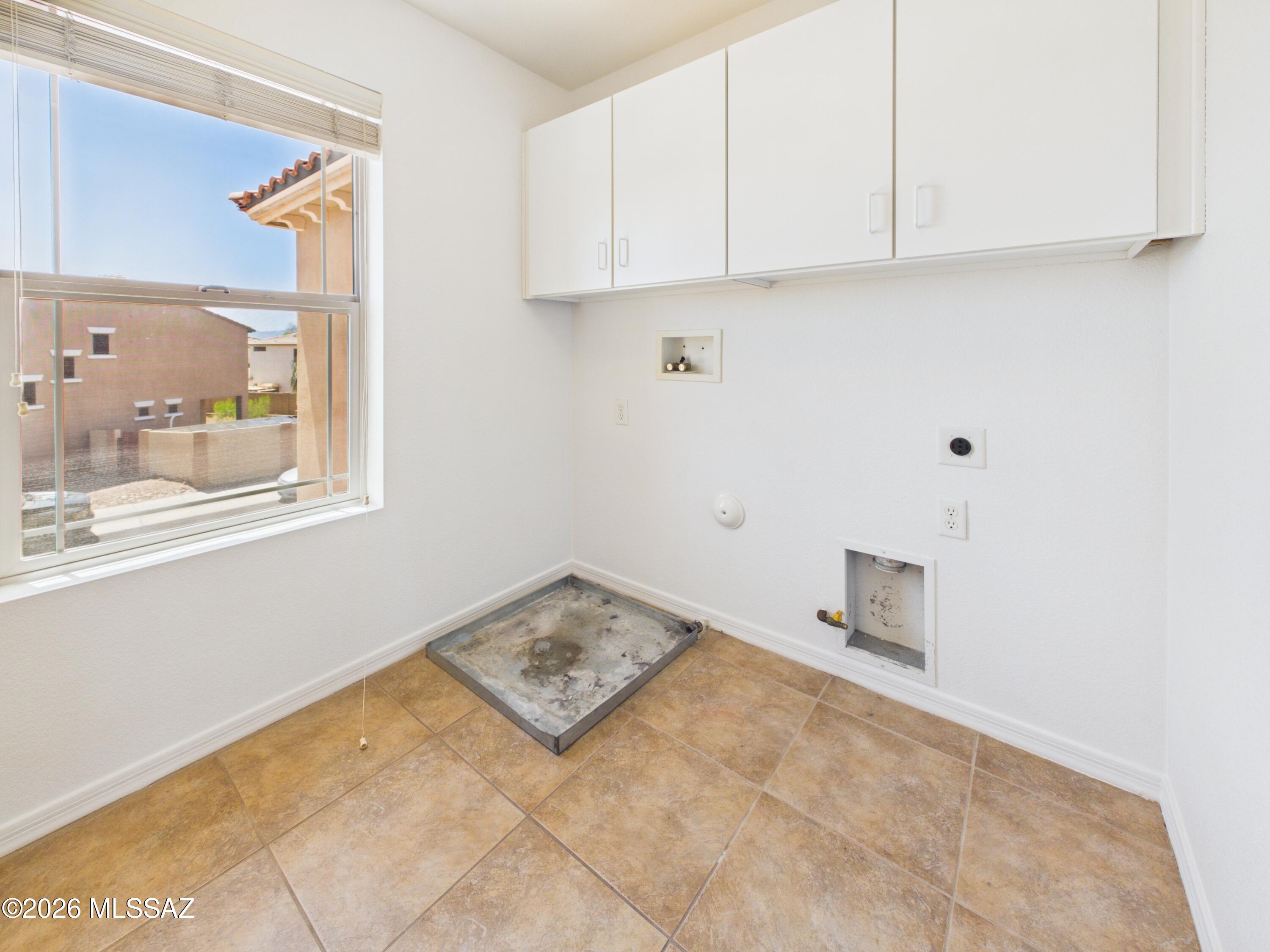 Presidio De Cancion (1-200) - Residential