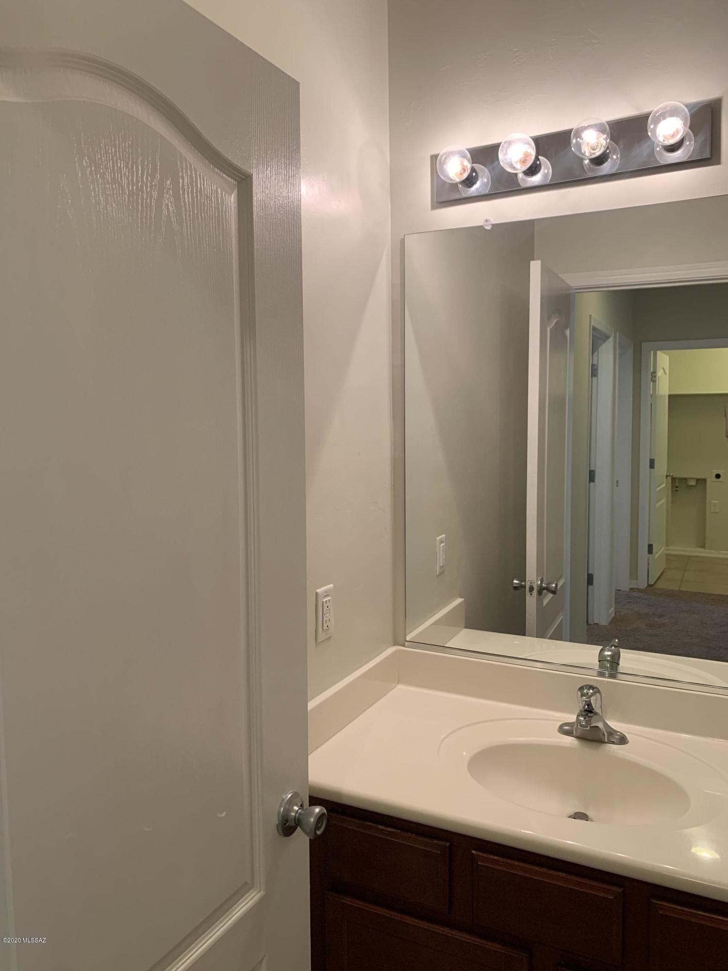 San Lucas Block 8 - Residential Lease