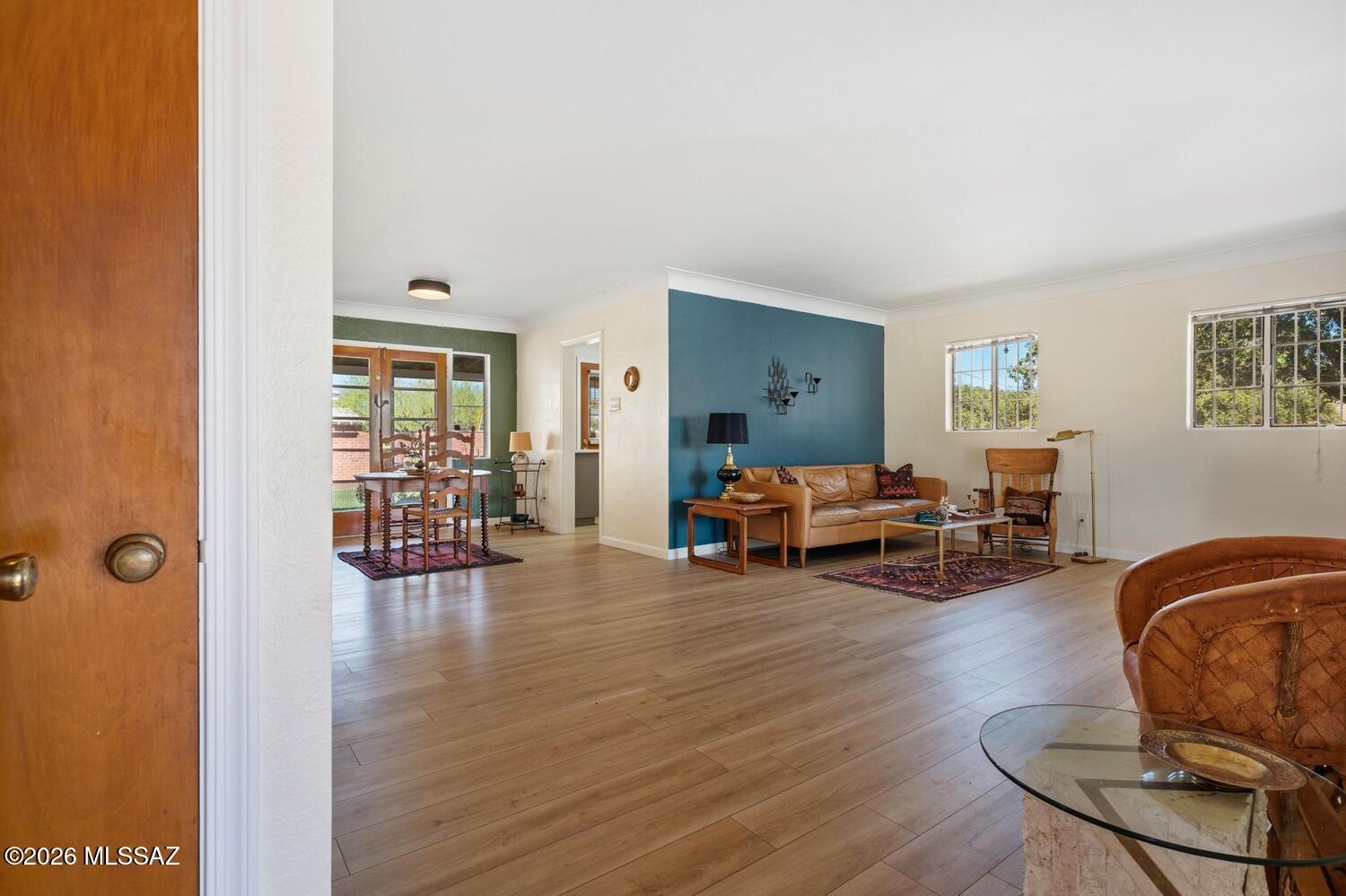 4455 E Whitman Street