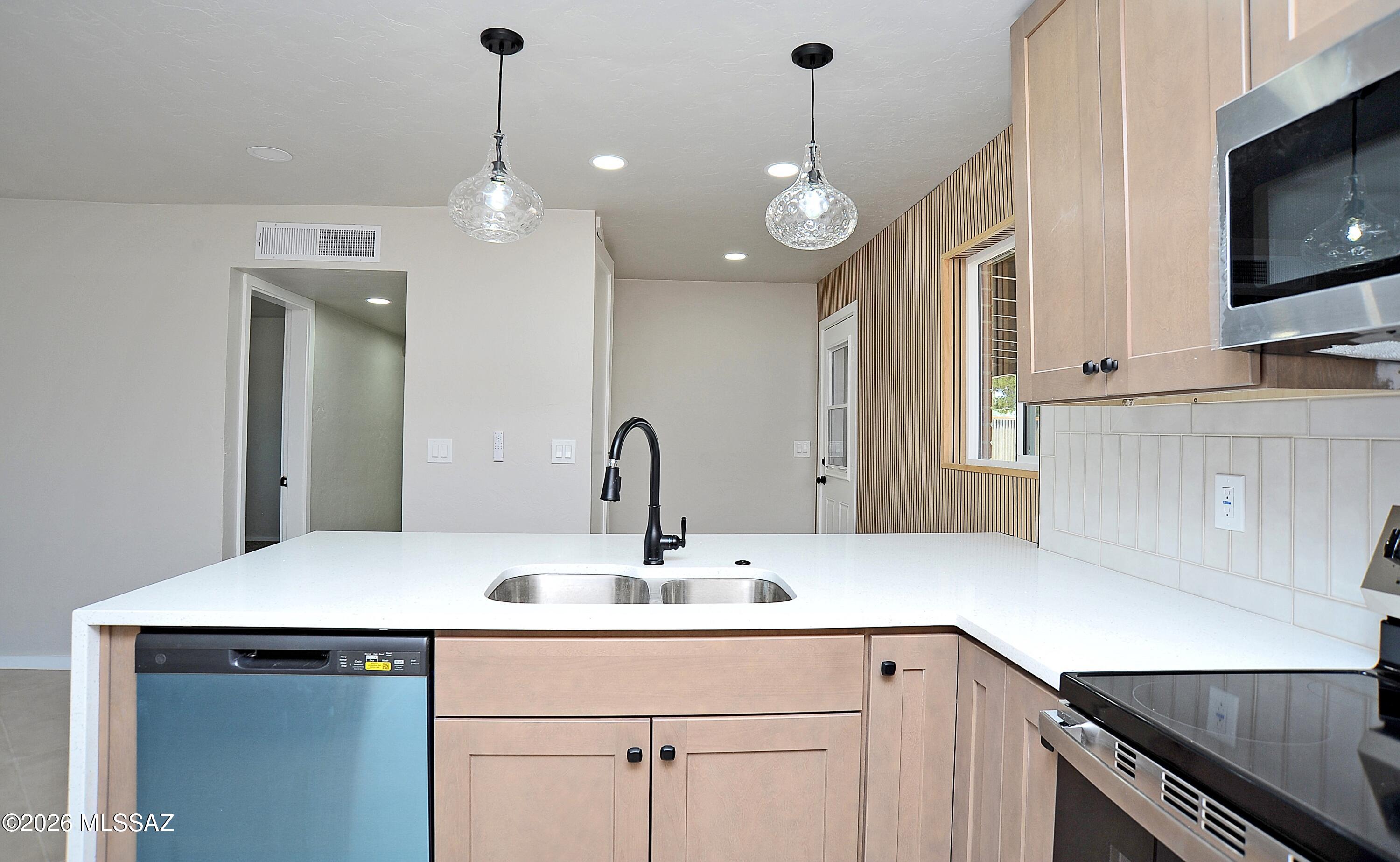 Glenn View - Residential