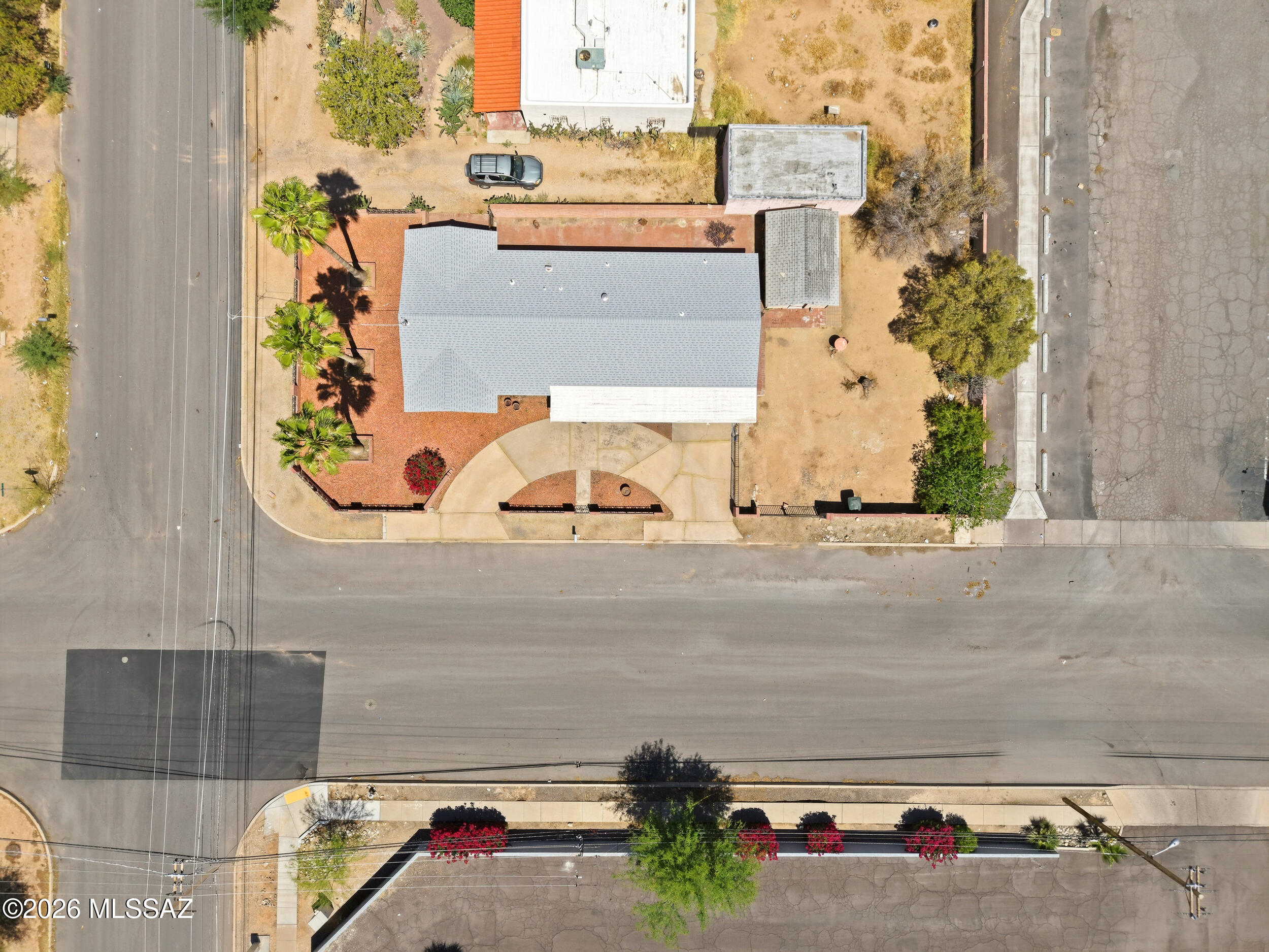 1156 N Belvedere Avenue