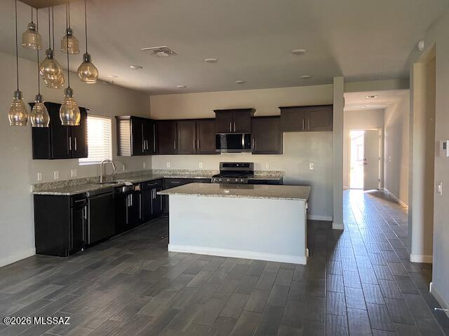 11742 W Tom Henry Way