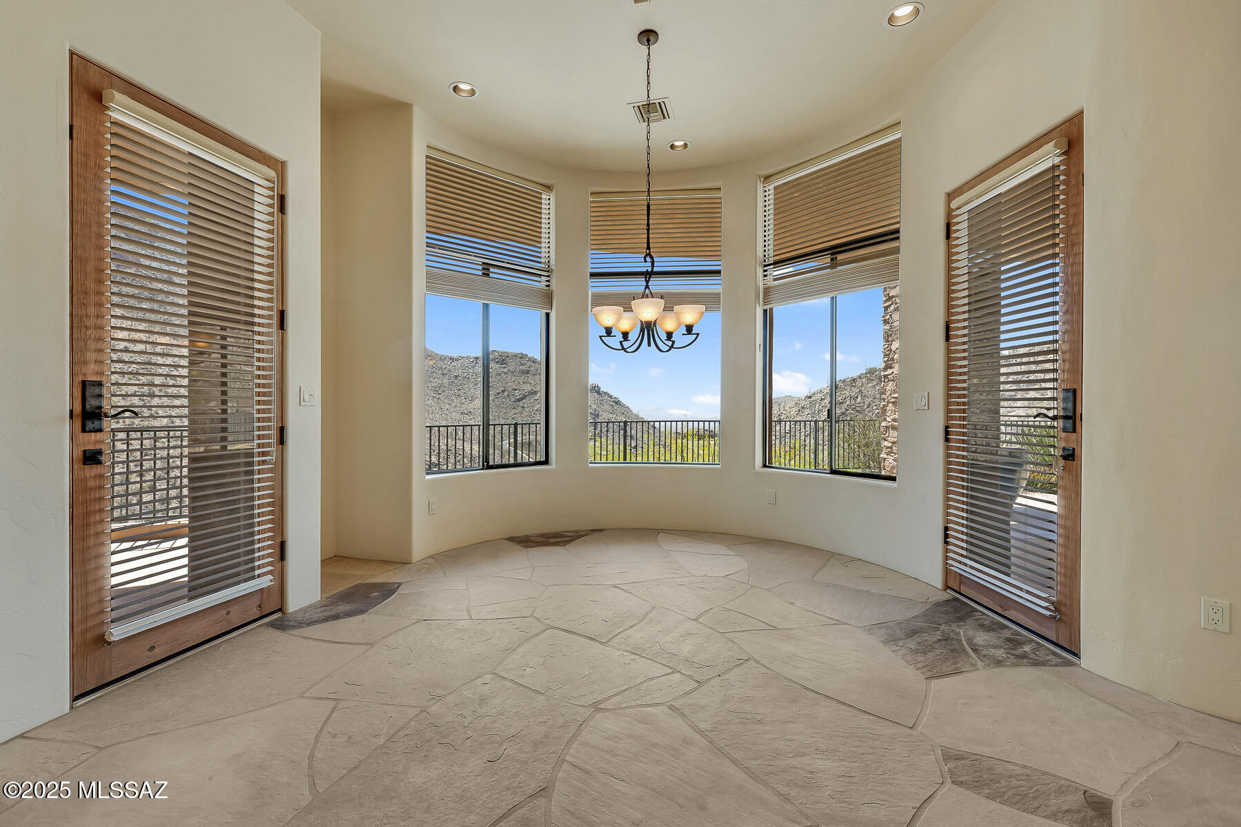 Canyon Pass II At Dove Mountain (49-110) - Residential