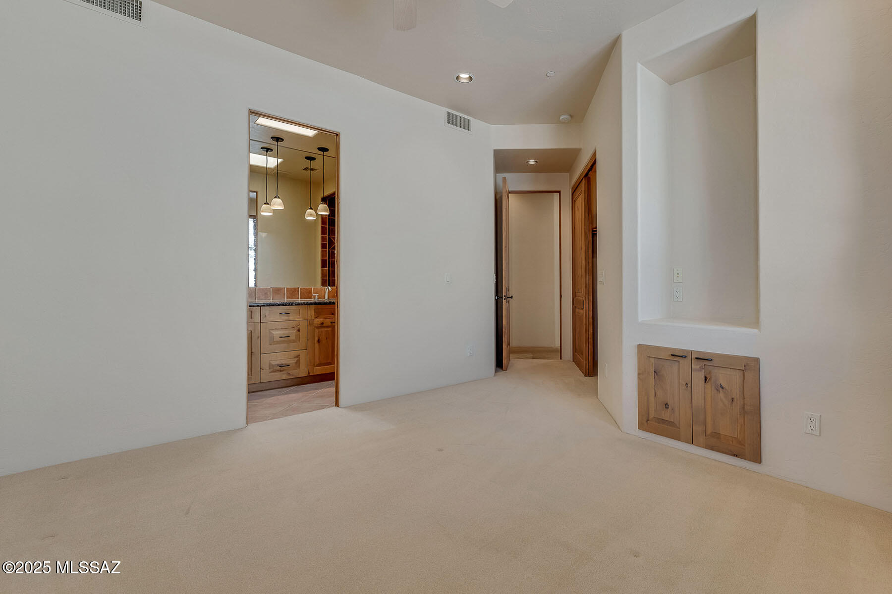 Canyon Pass II At Dove Mountain (49-110) - Residential